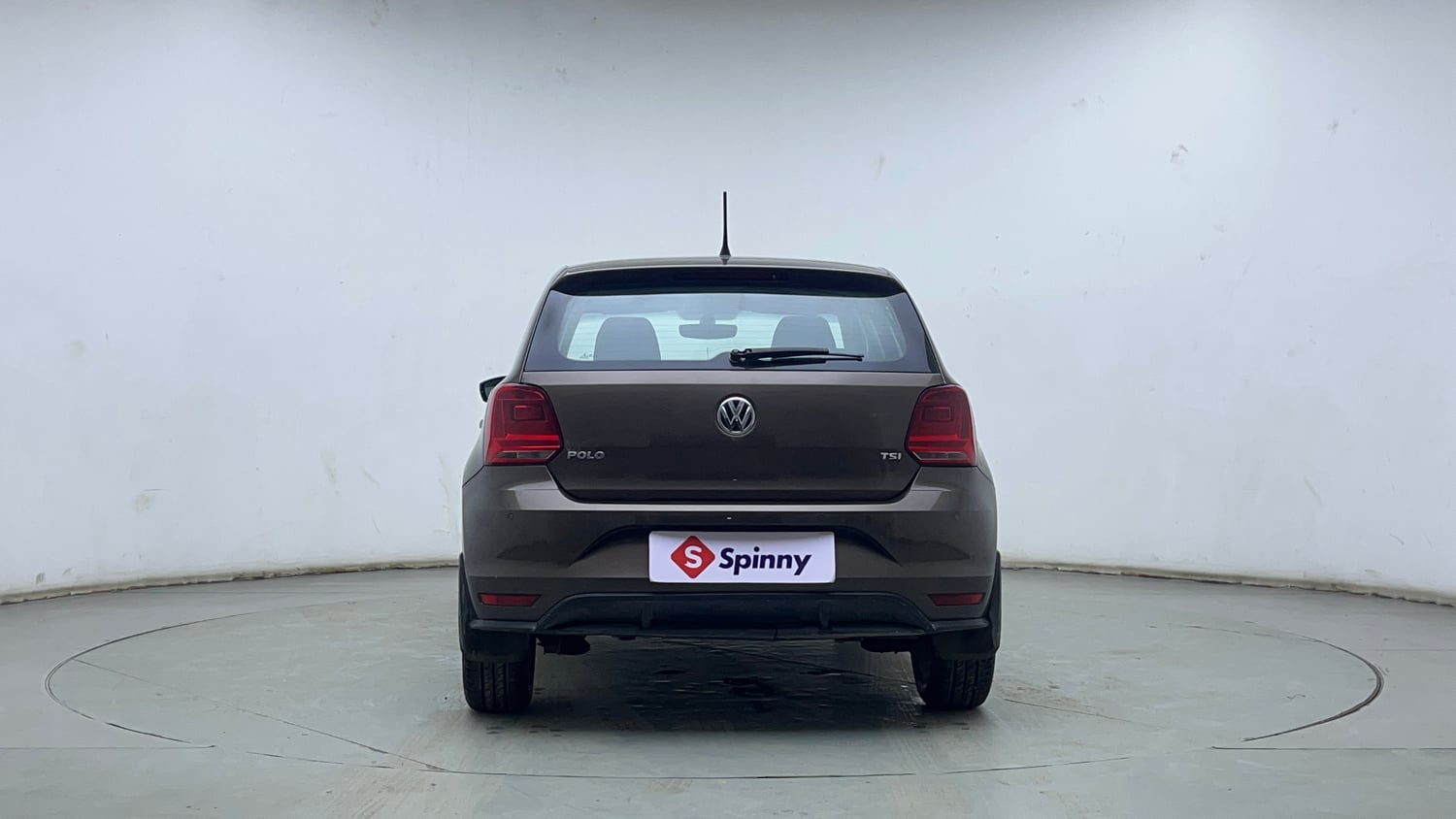 Used 2021 Volkswagen Polo Highline Plus 1.0L TSI Petrol Manual exterior BACK VIEW