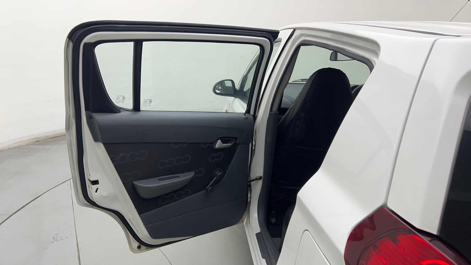Used 2016 Maruti Suzuki Alto 800 Vxi Petrol Manual interior LEFT REAR DOOR OPEN VIEW