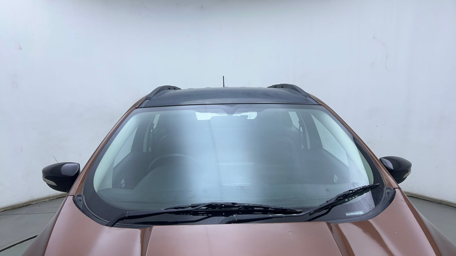 Used 2020 Ford EcoSport Thunder Edition Diesel Diesel Manual exterior FRONT WINDSHIELD VIEW