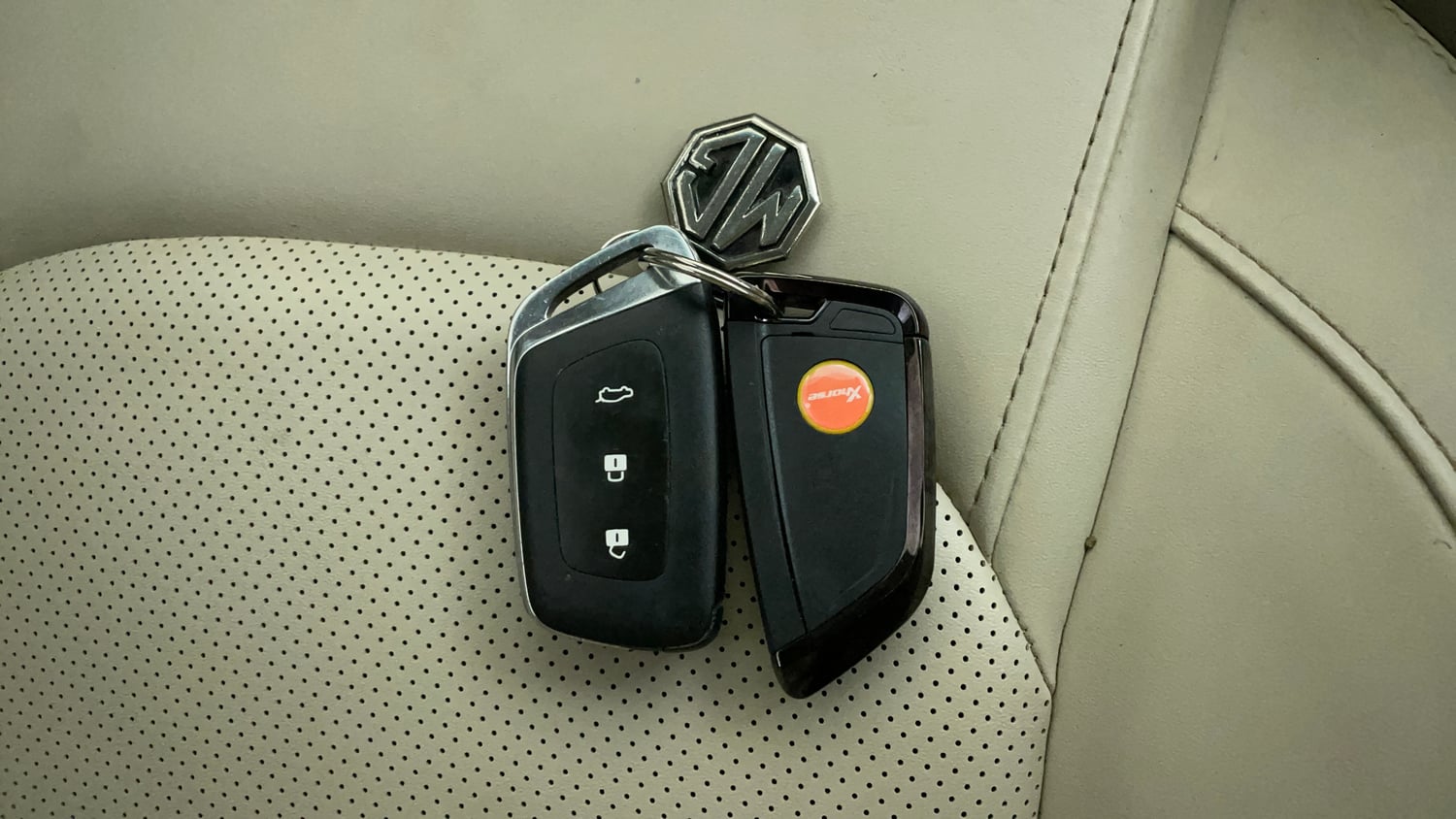 Used 2021 MG Motors Hector Sharp 1.5 Petrol CVT Petrol Automatic extra CAR KEY VIEW