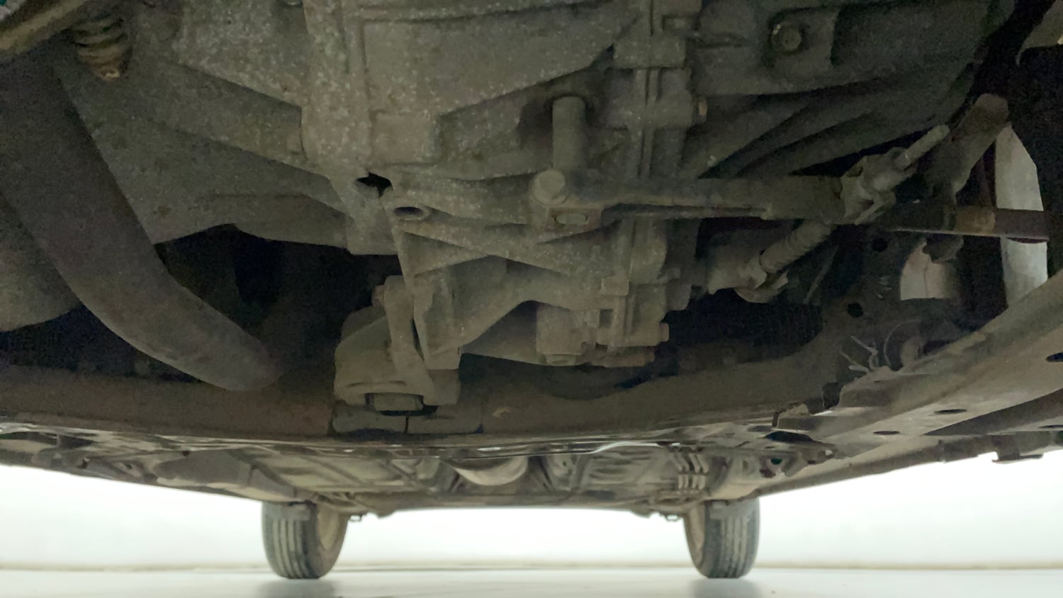 Used 2021 Maruti Suzuki Swift ZXi Petrol Manual extra FRONT LEFT UNDERBODY VIEW