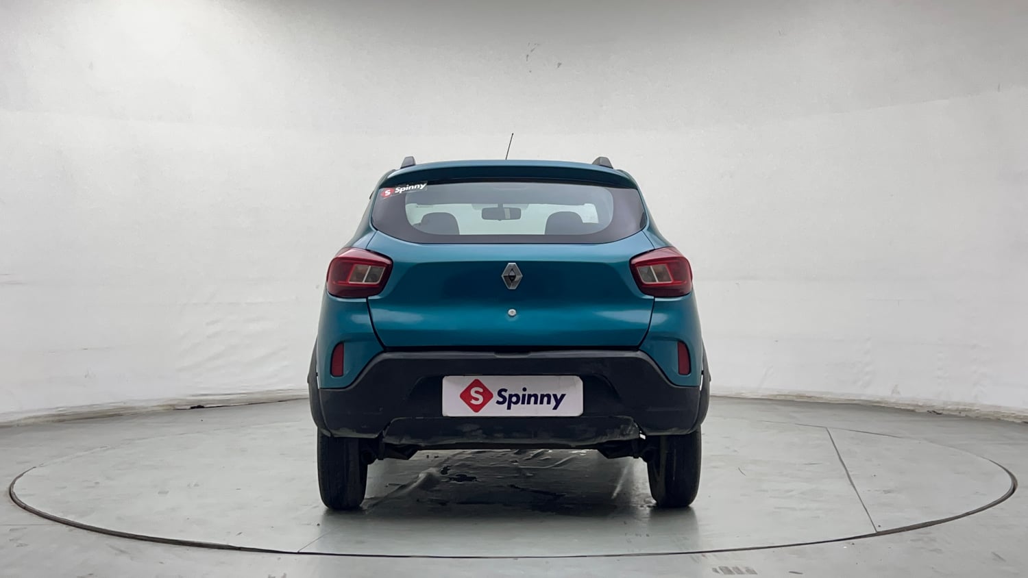 Used 2022 Renault Kwid RXT 1.0 AMT (O) Petrol Automatic exterior BACK VIEW