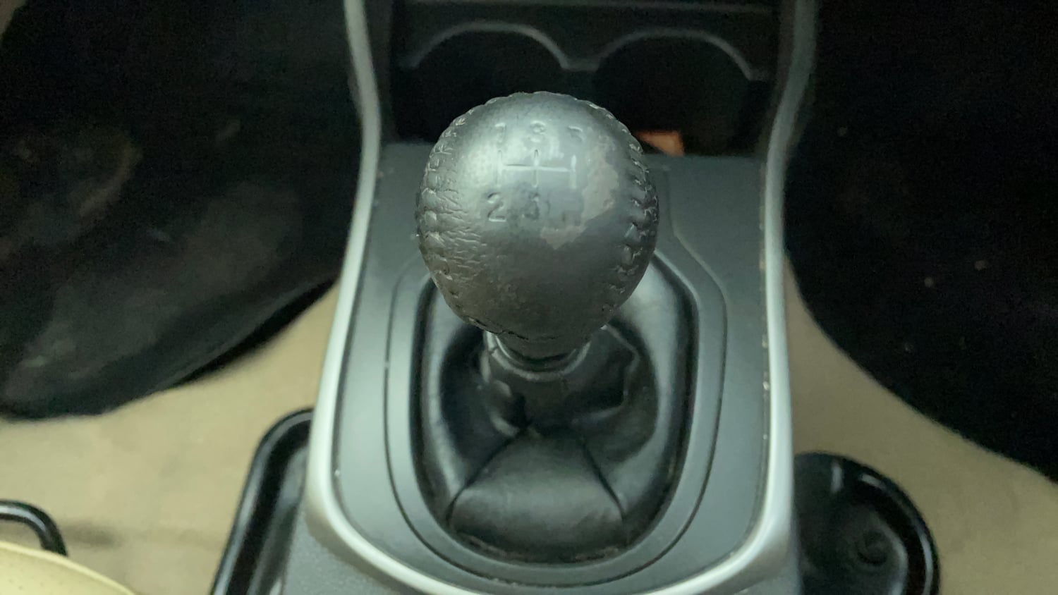Used 2019 Honda City ZX Petrol Petrol Manual interior GEAR  KNOB VIEW