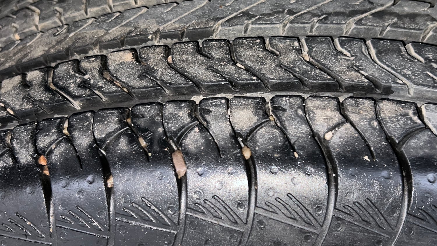 Used 2024 Maruti Suzuki Grand Vitara Delta CNG Cng Manual tyres LEFT REAR TYRE TREAD VIEW