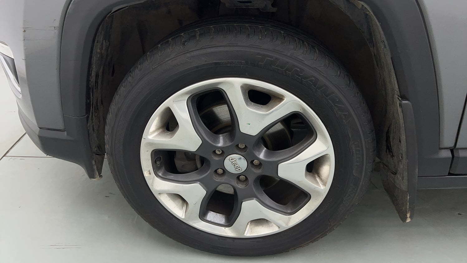 Used 2019 Jeep Compass Limited Plus Petrol AT Petrol Automatic tyres LEFT FRONT TYRE RIM VIEW