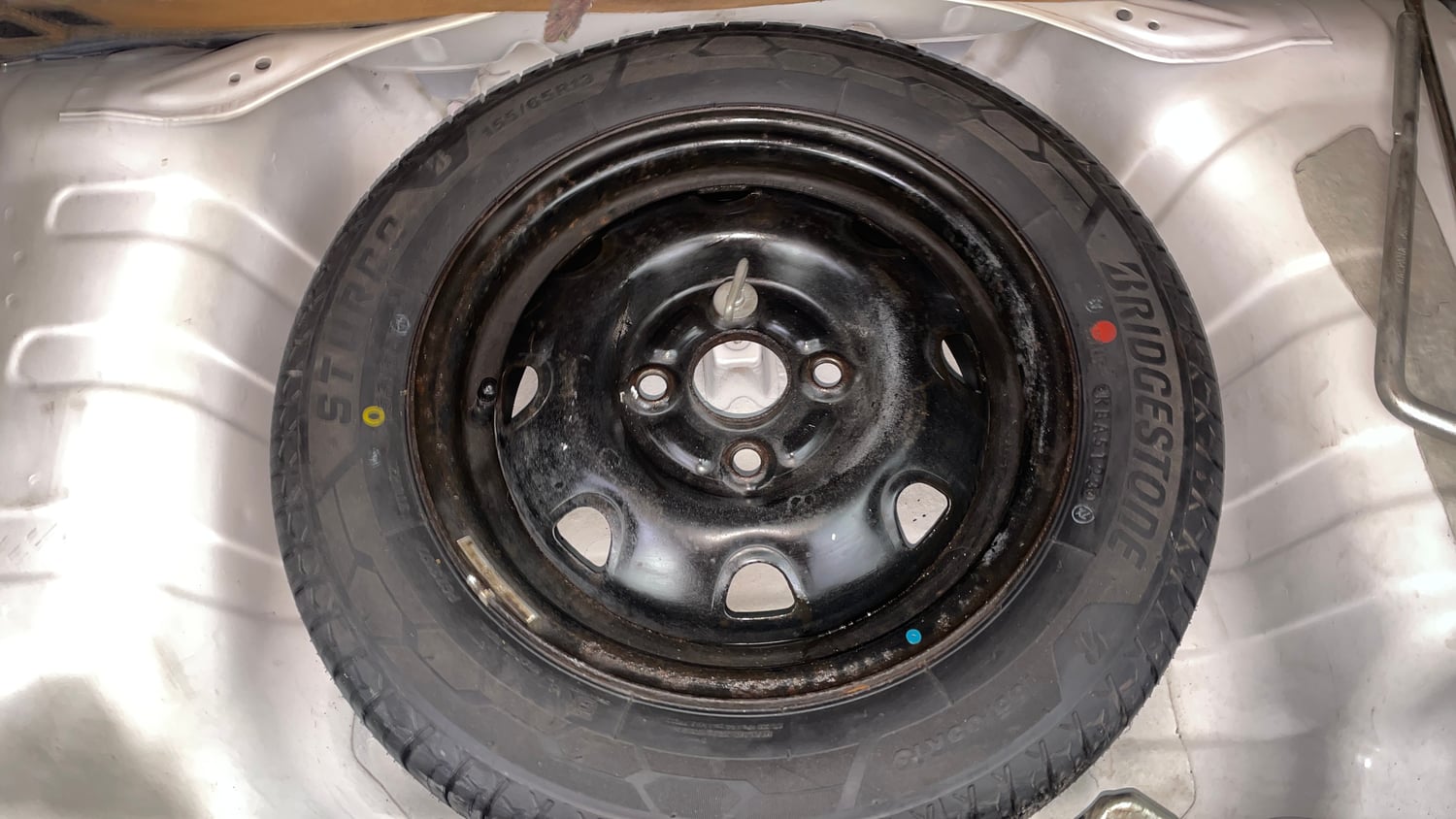Used 2016 Maruti Suzuki Alto K10 VXi AMT Petrol Automatic tyres SPARE TYRE VIEW