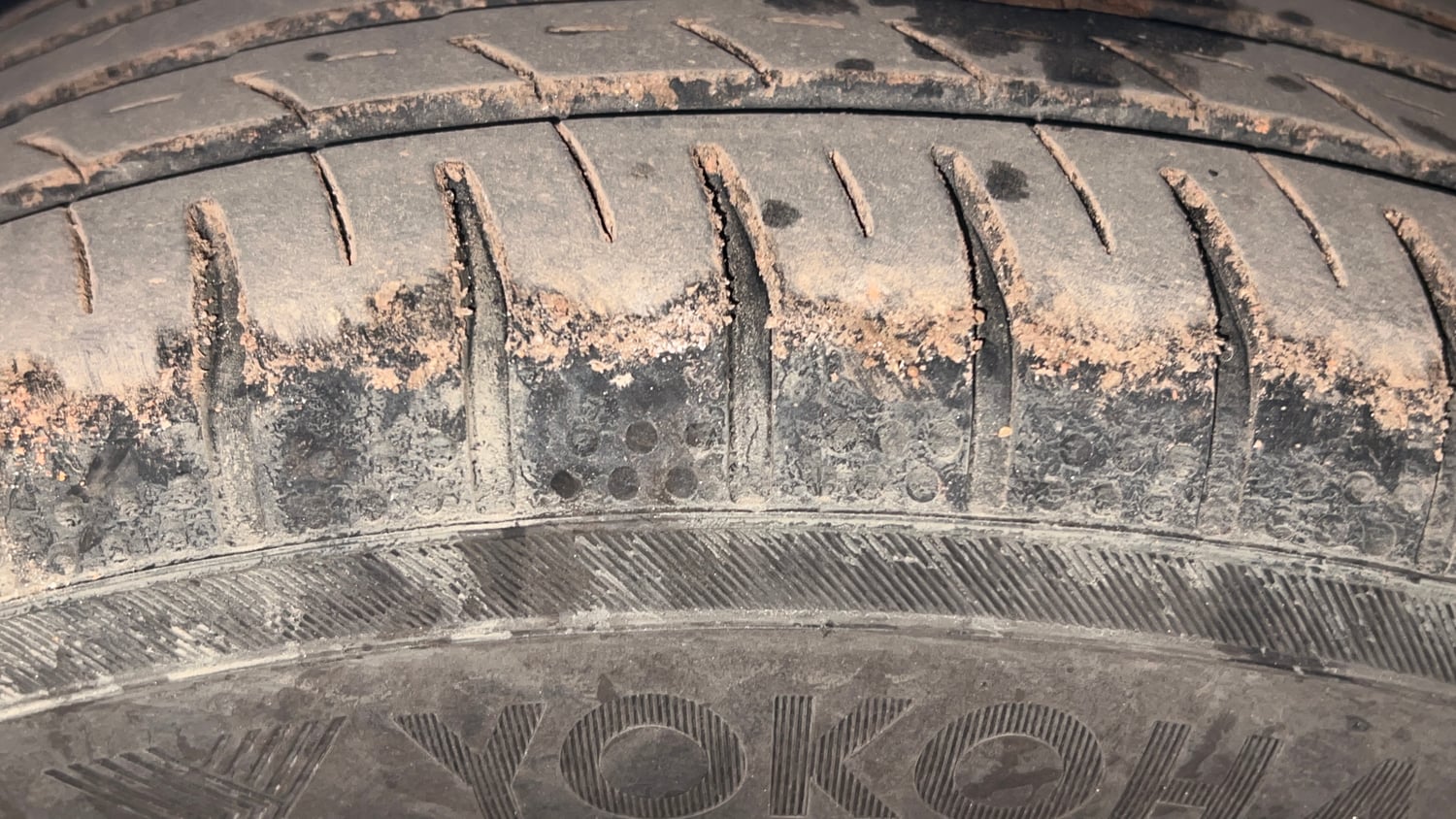 Used 2017 Ford EcoSport Titanium 1.5L TDCi Diesel Manual tyres LEFT FRONT TYRE TREAD VIEW