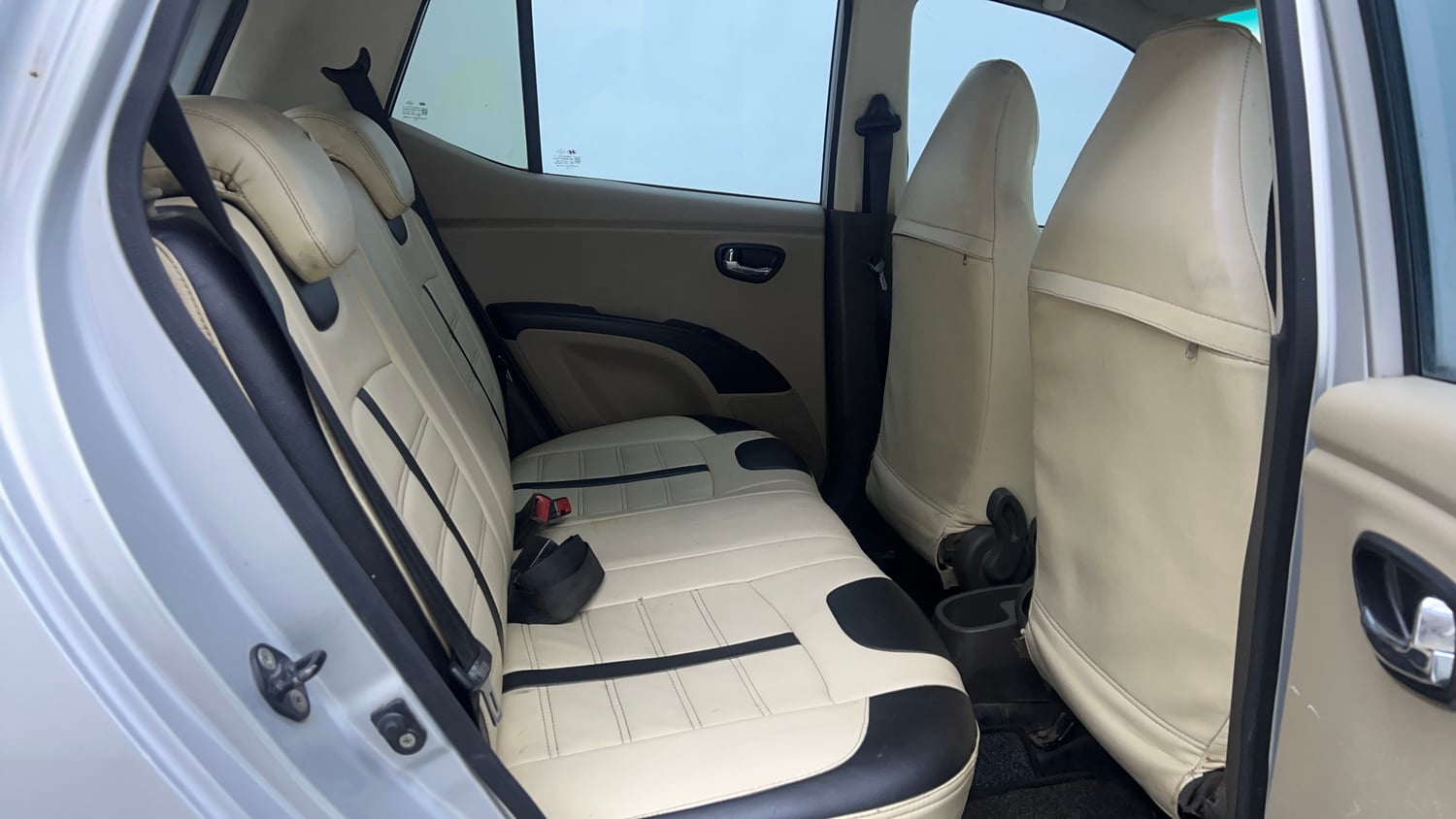Used 2012 Hyundai i10 Sportz 1.2 Kappa2 Petrol Manual interior RIGHT SIDE REAR DOOR CABIN VIEW