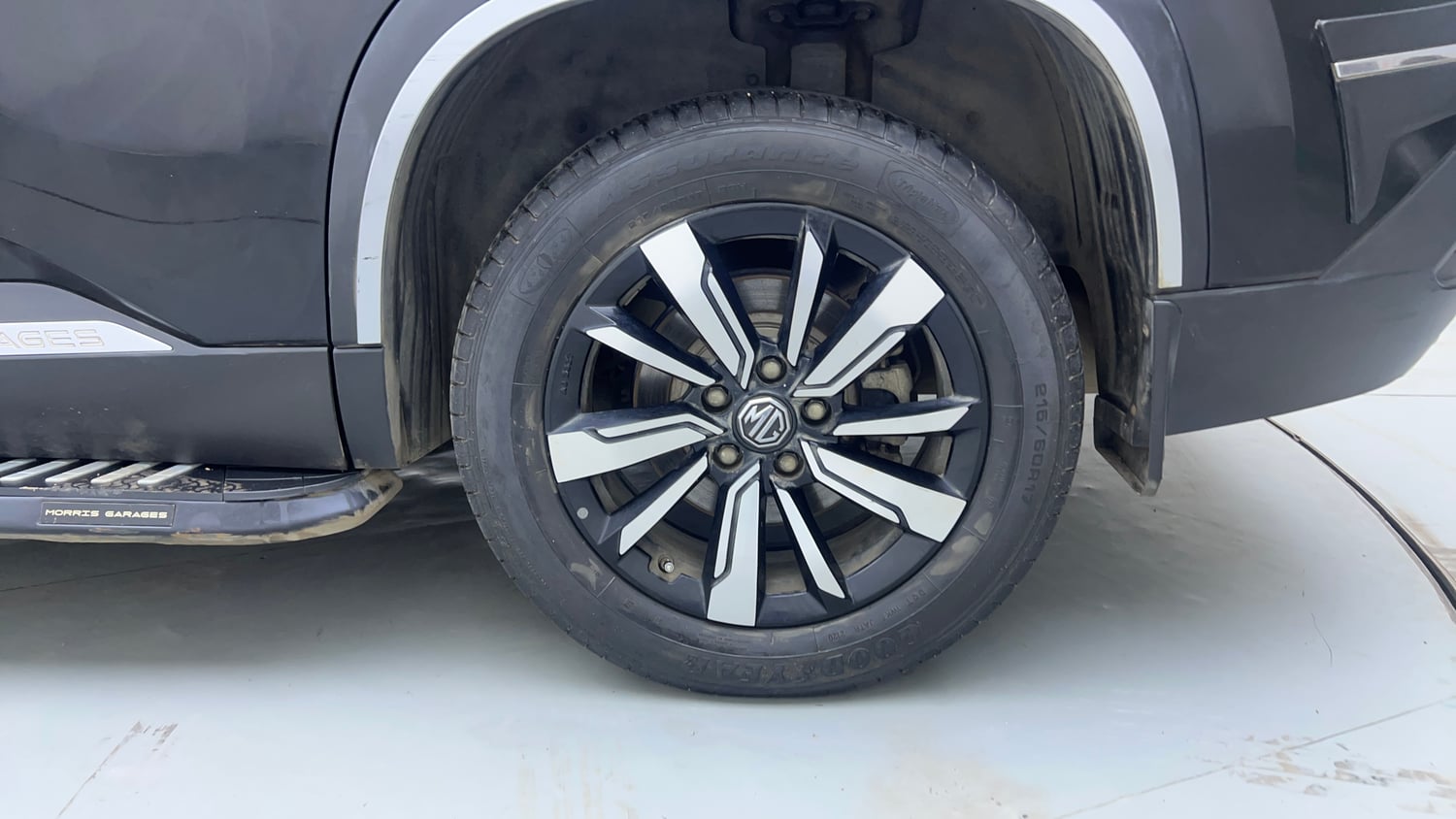 Used 2020 MG Motors Hector Sharp 2.0 Diesel Diesel Manual tyres LEFT REAR TYRE RIM VIEW