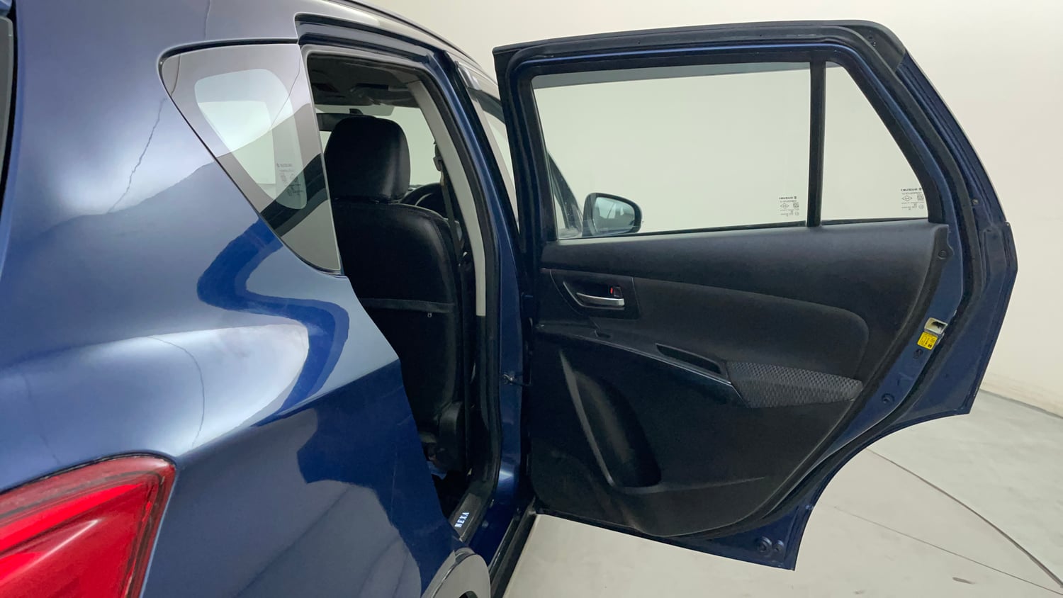Used 2018 Maruti Suzuki S-Cross Zeta 1.3 Diesel Manual interior RIGHT REAR DOOR OPEN VIEW