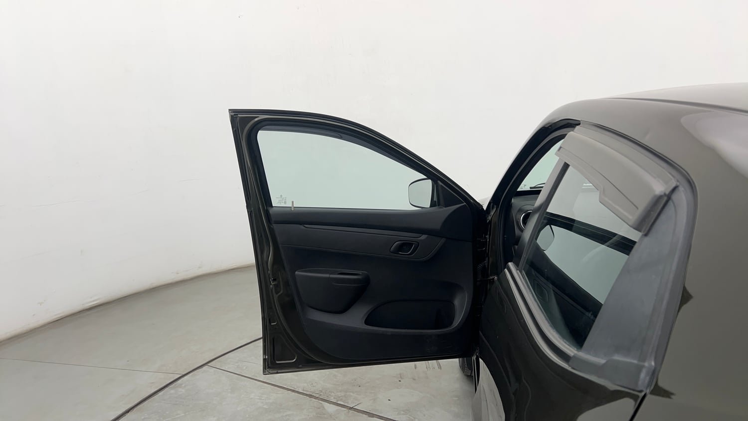 Used 2024 Renault Kwid RXT 1.0L Petrol Manual interior LEFT FRONT DOOR OPEN VIEW