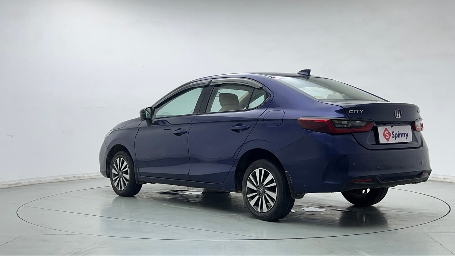 Used 2023 Honda City V Petrol MT Petrol Manual exterior LEFT REAR CORNER VIEW