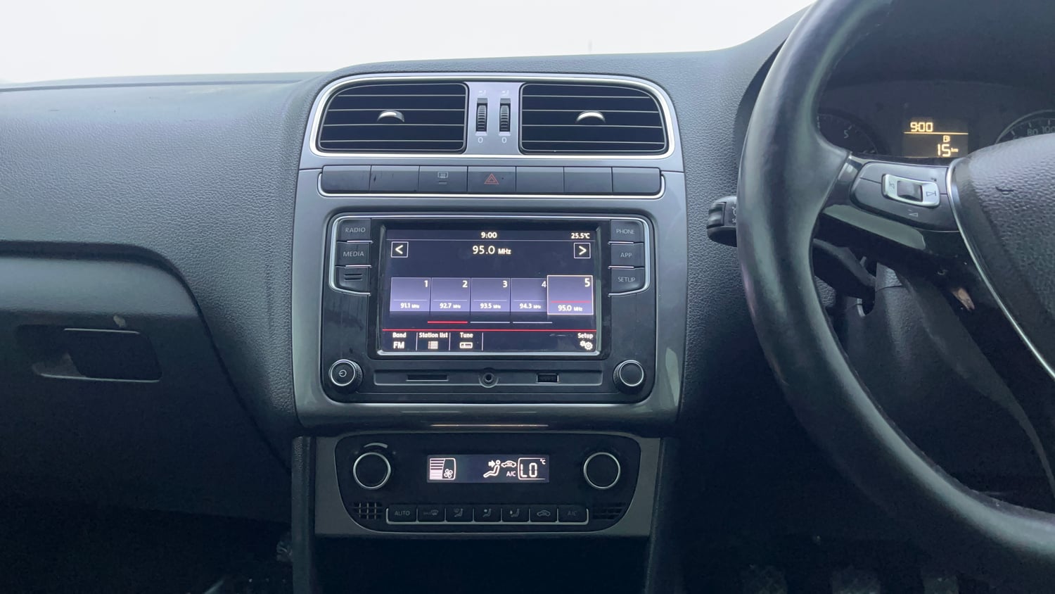 Used 2021 Volkswagen Polo Highline Plus 1.0L TSI Petrol Manual interior MUSIC SYSTEM & AC CONTROL VIEW