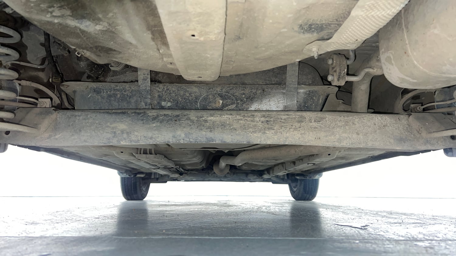 Used 2021 Hyundai Grand i10 Nios Sportz 1.2 Kappa VTVT CNG Cng Manual extra REAR UNDERBODY VIEW (TAKEN FROM REAR)