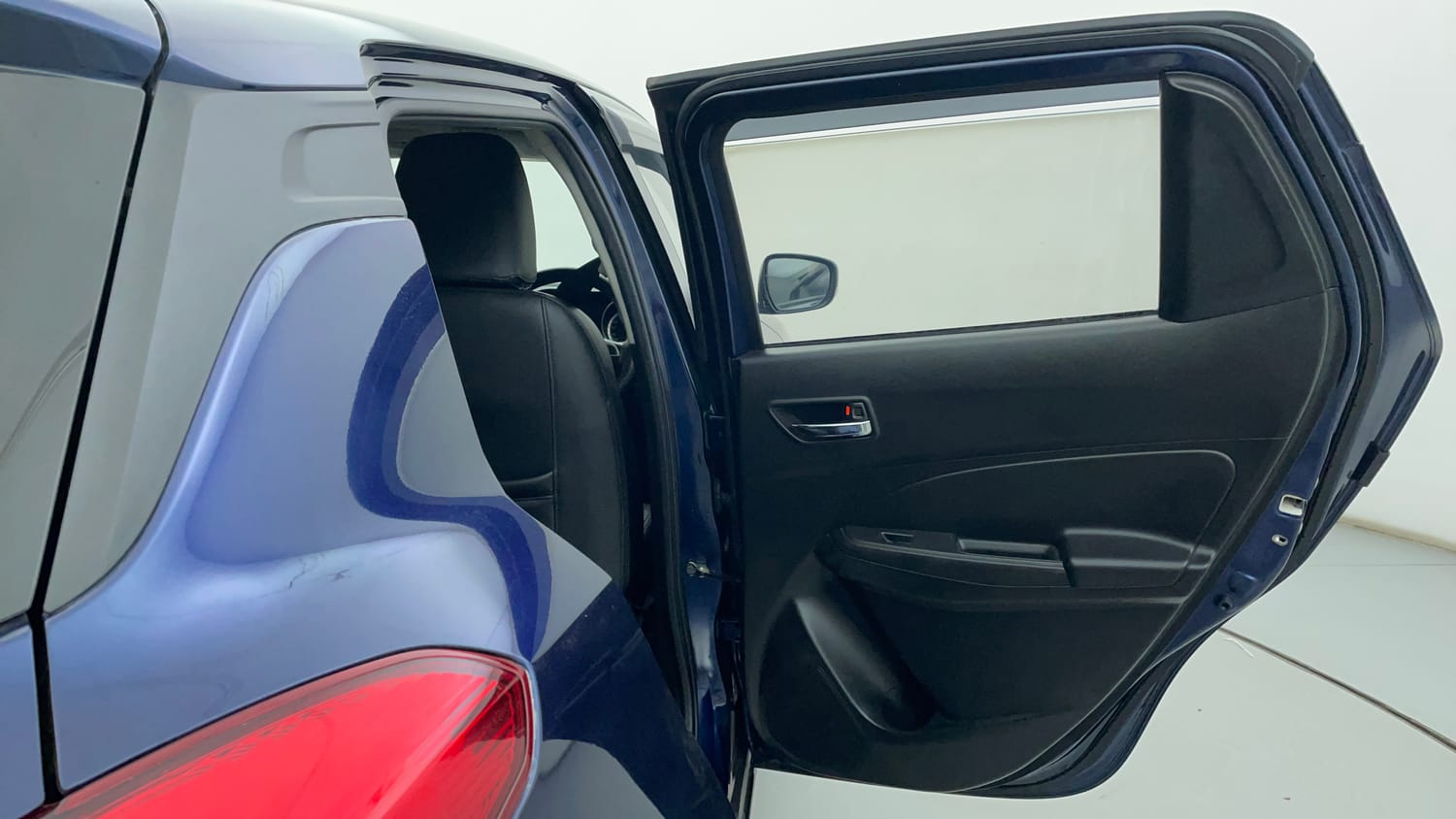 Used 2021 Maruti Suzuki Swift ZXi Petrol Manual interior RIGHT REAR DOOR OPEN VIEW