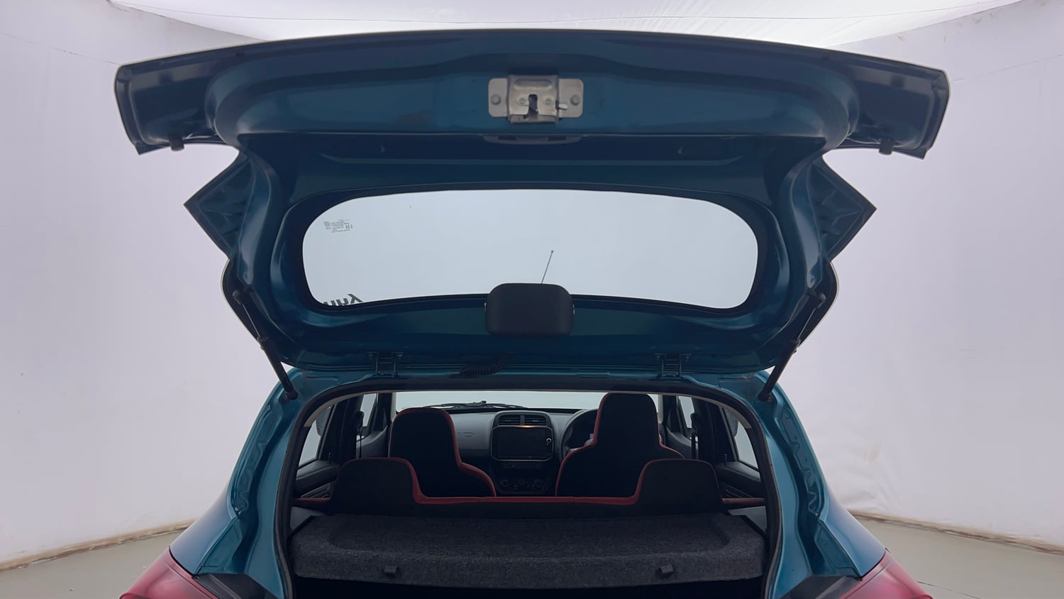 Used 2022 Renault Kwid RXT 1.0 AMT Petrol Automatic interior DICKY DOOR OPEN VIEW