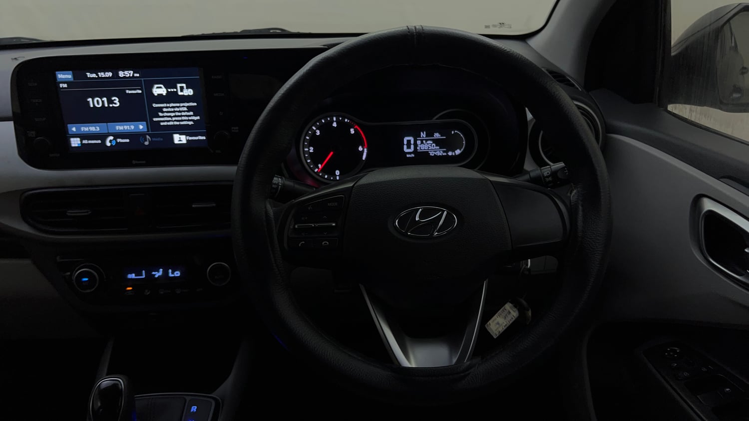 Used 2021 Hyundai Grand i10 Nios Sportz AMT 1.2 CRDi Diesel Automatic interior STEERING VIEW