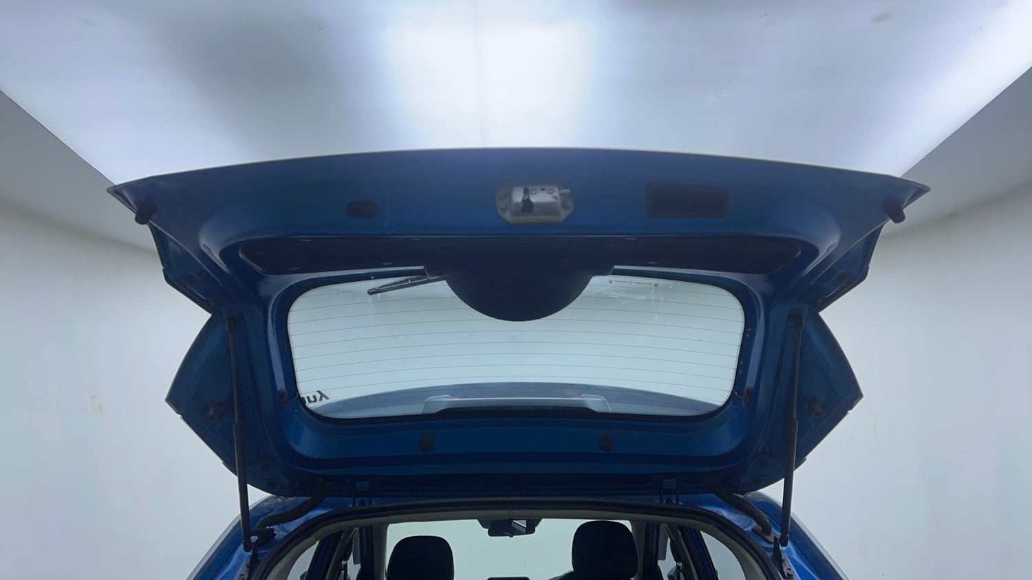 Used 2018 Tata Nexon XZA Plus Diesel Diesel Automatic interior DICKY DOOR OPEN VIEW