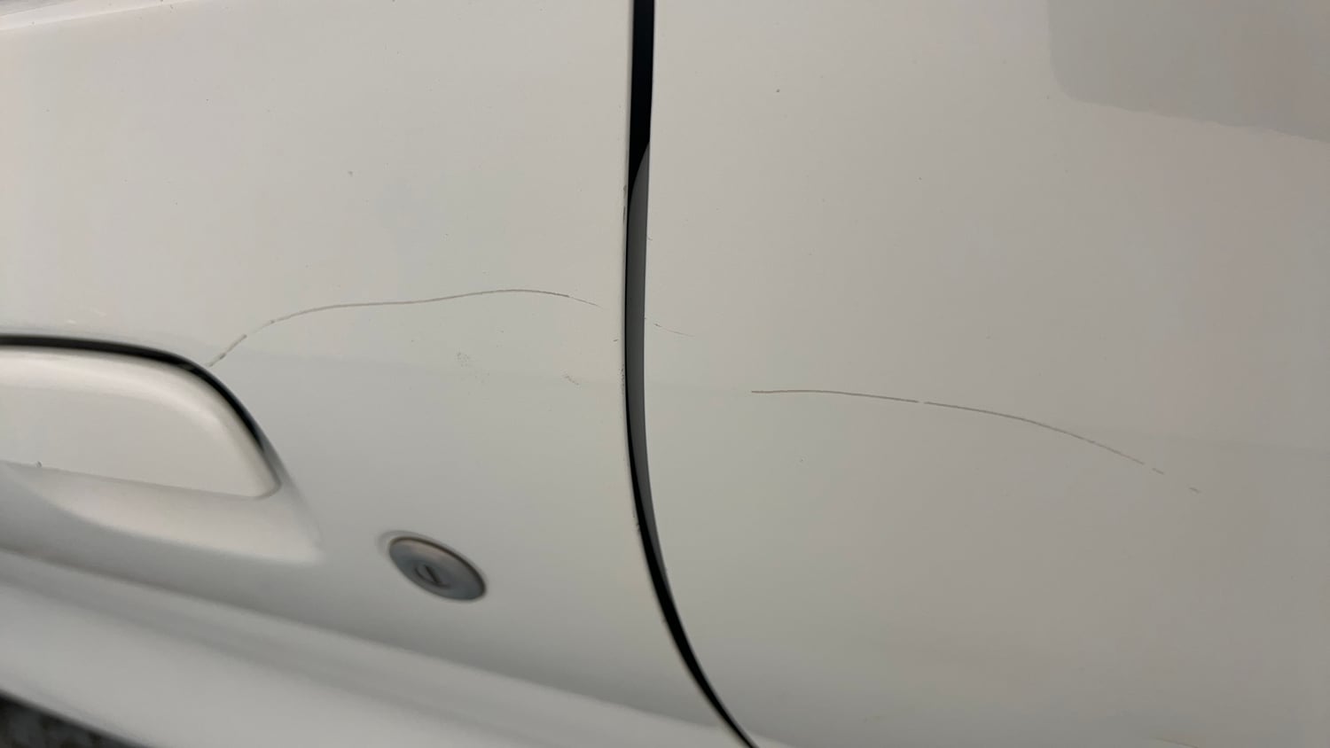 Used 2024 Maruti Suzuki Celerio ZXi Petrol Manual dents MINOR SCRATCH