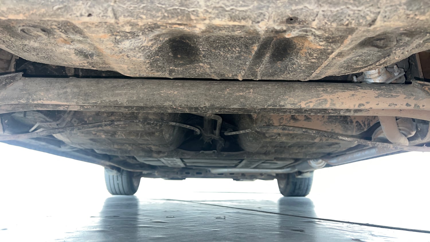 Used 2020 Honda Jazz ZX Petrol Manual extra REAR UNDERBODY VIEW (TAKEN FROM REAR)