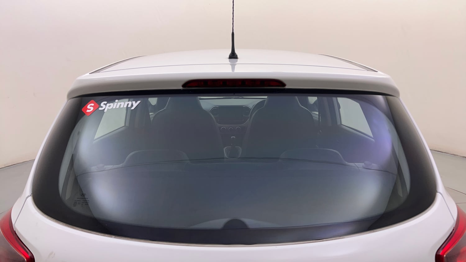 Used 2018 Hyundai Grand i10 Magna 1.2 Kappa VTVT Petrol Manual exterior BACK WINDSHIELD VIEW