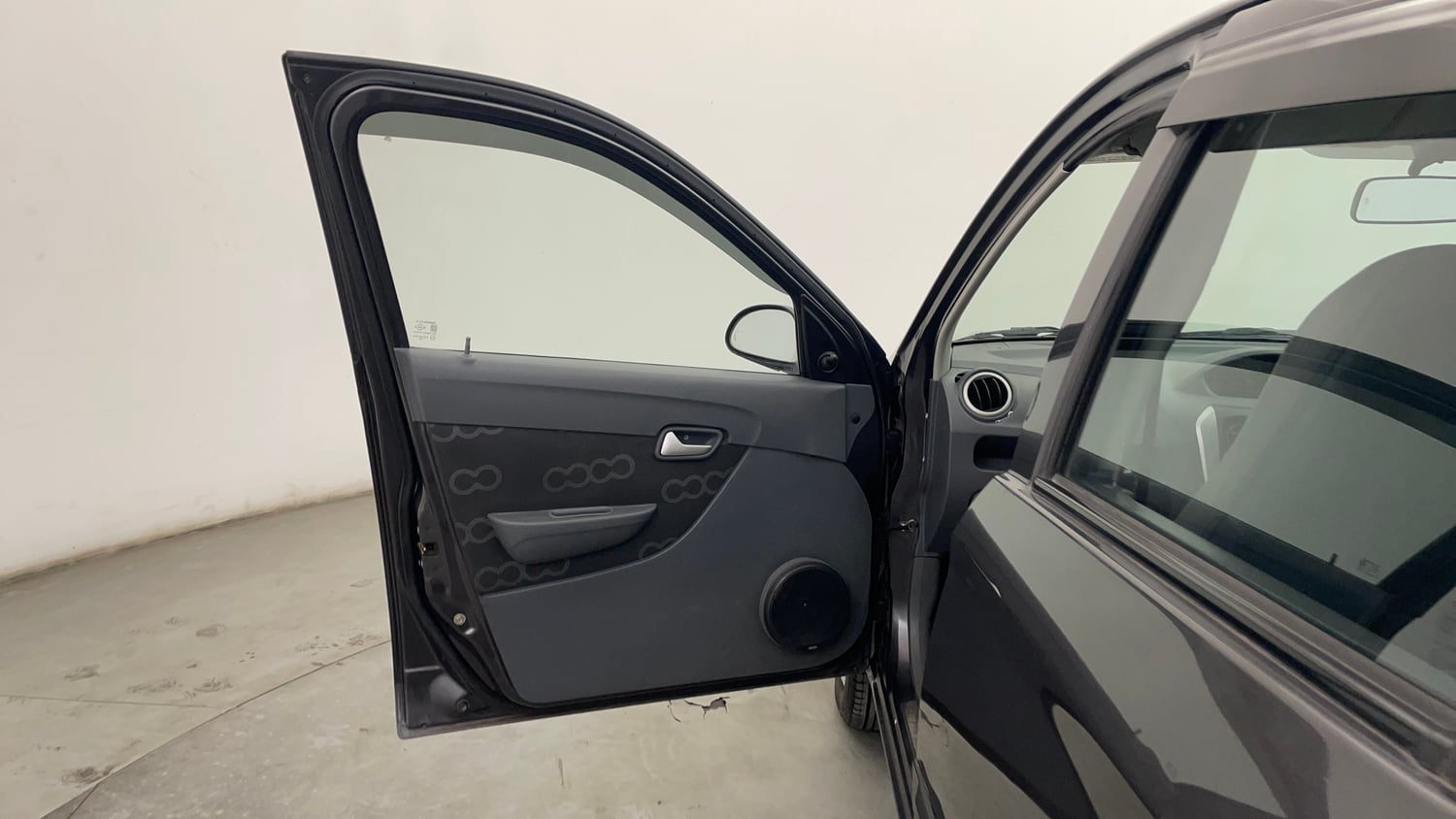 Used 2016 Maruti Suzuki Alto 800 Lxi Petrol Manual interior LEFT FRONT DOOR OPEN VIEW