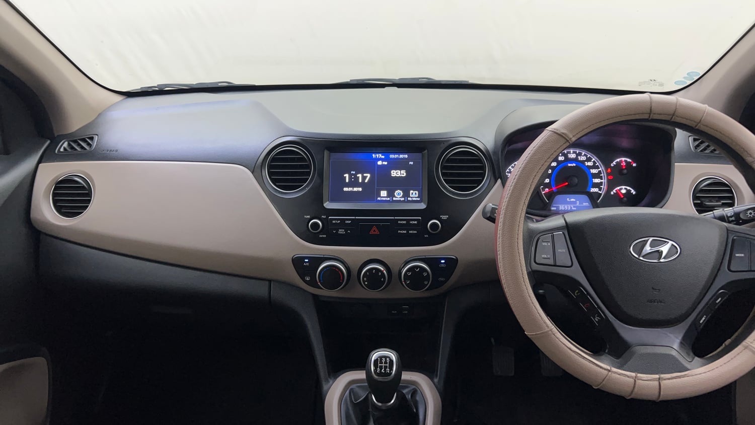 Used 2018 Hyundai Grand i10 Sportz 1.2 Kappa VTVT Petrol Manual interior MUSIC SYSTEM & AC CONTROL VIEW