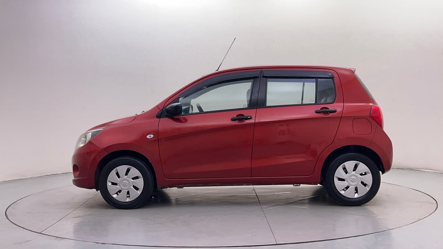 Used 2014 Maruti Suzuki Celerio VXi Petrol Manual exterior LEFT SIDE VIEW