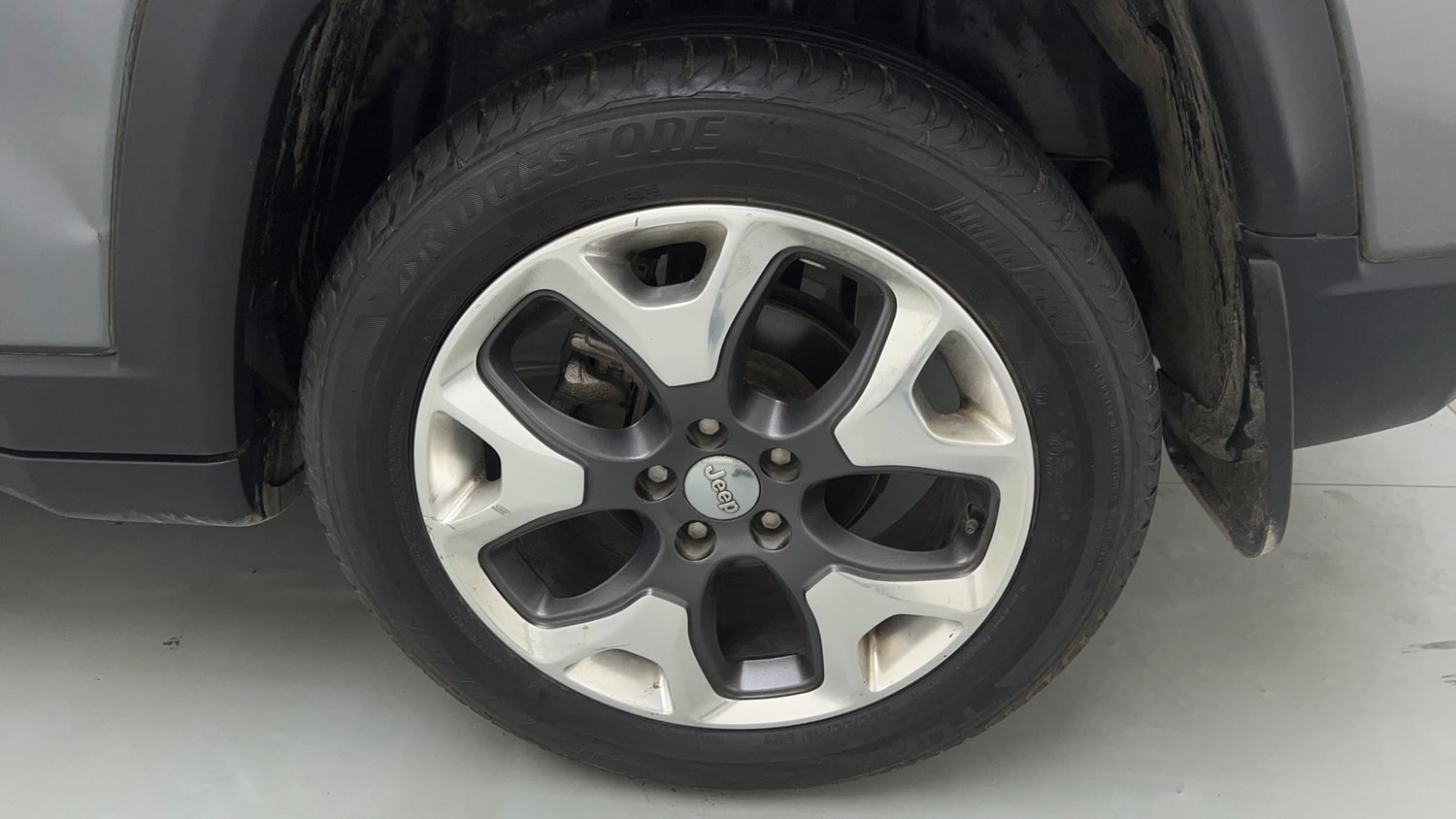 Used 2019 Jeep Compass Limited Plus Petrol AT Petrol Automatic tyres LEFT REAR TYRE RIM VIEW