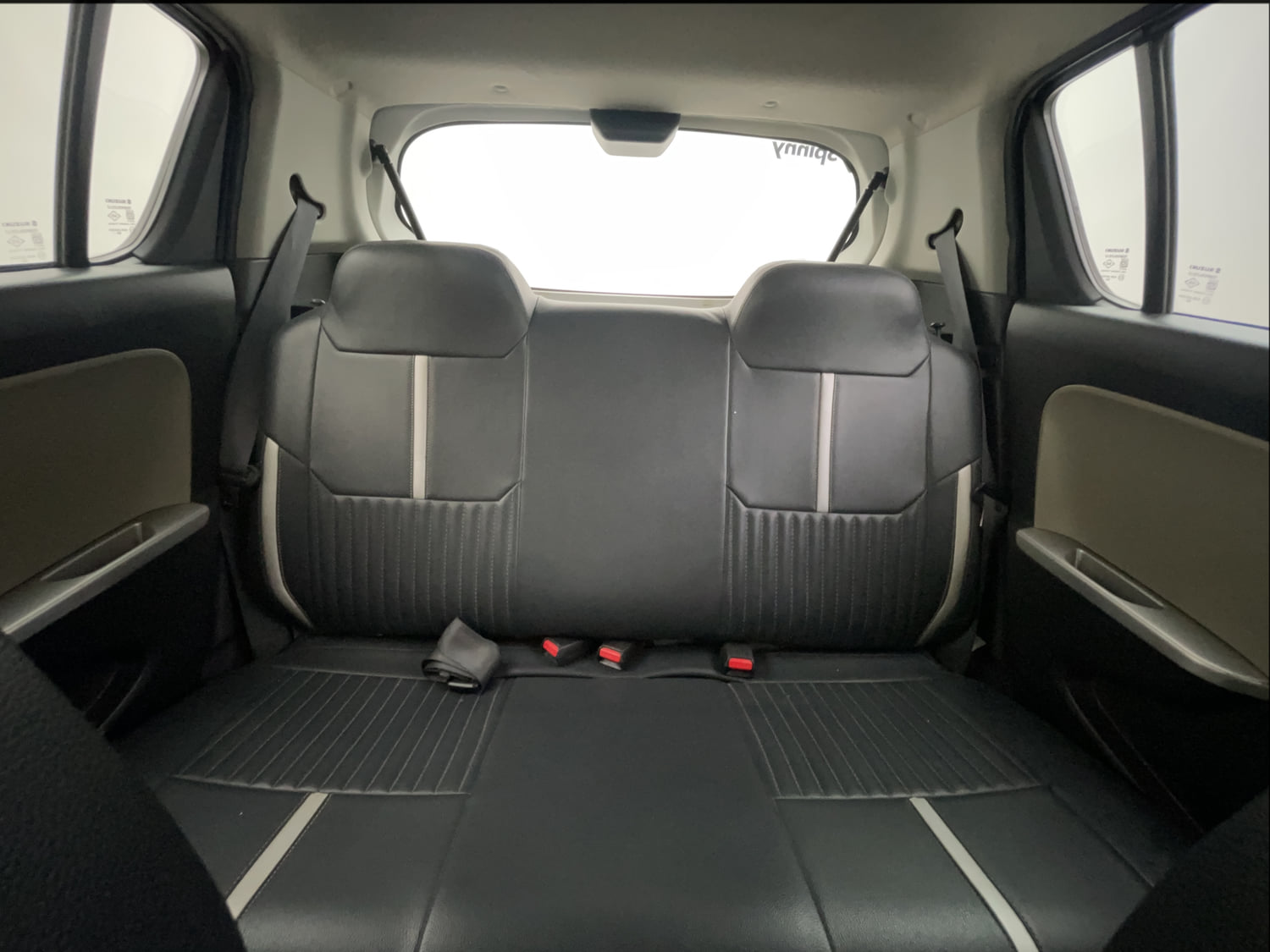 Used 2016 Maruti Suzuki Alto K10 VXi AMT Petrol Automatic interior REAR SEAT CONDITION VIEW