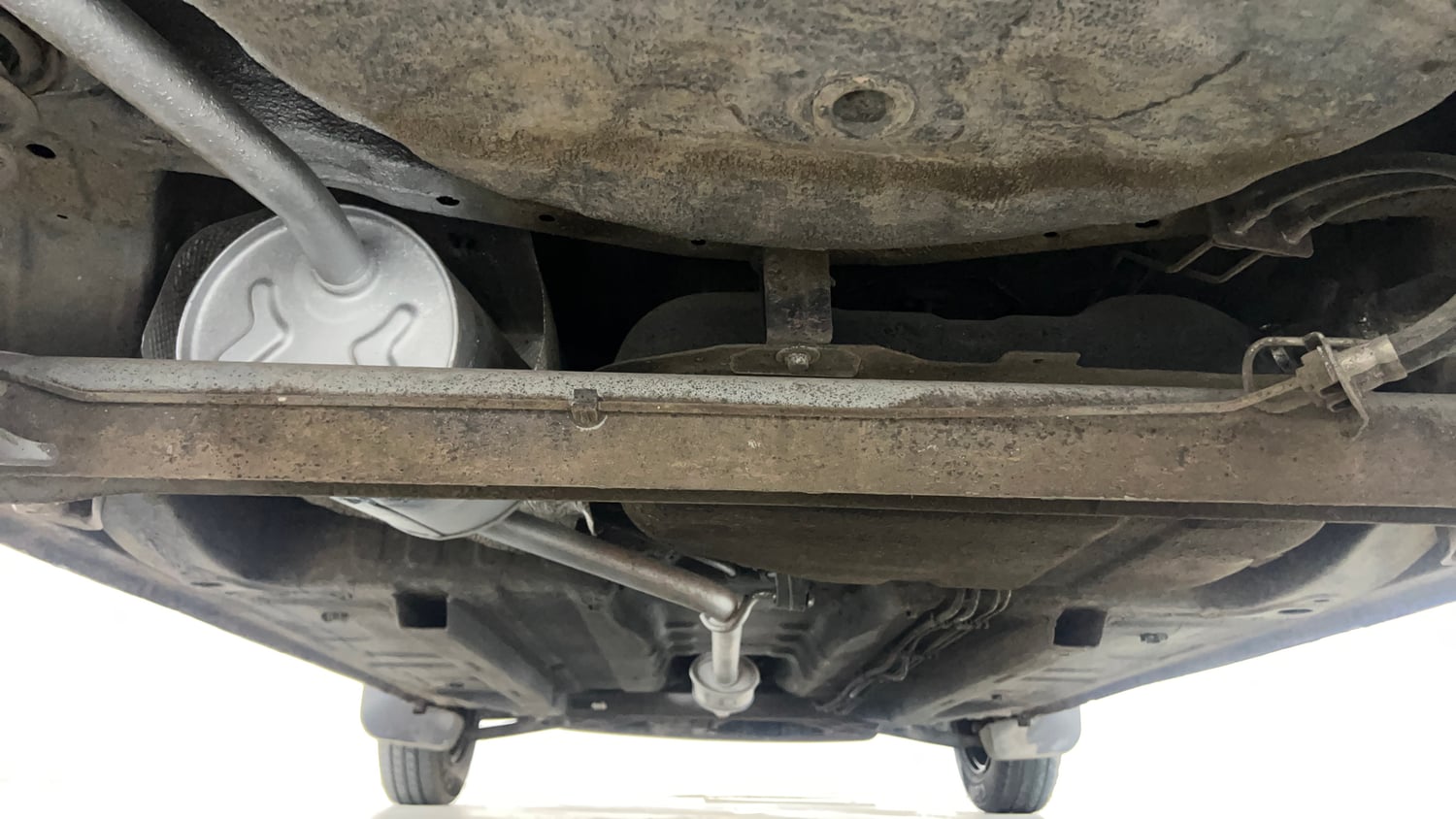 Used 2018 Datsun Redi-GO T(O) 1.0 Petrol Manual extra REAR UNDERBODY VIEW (TAKEN FROM REAR)