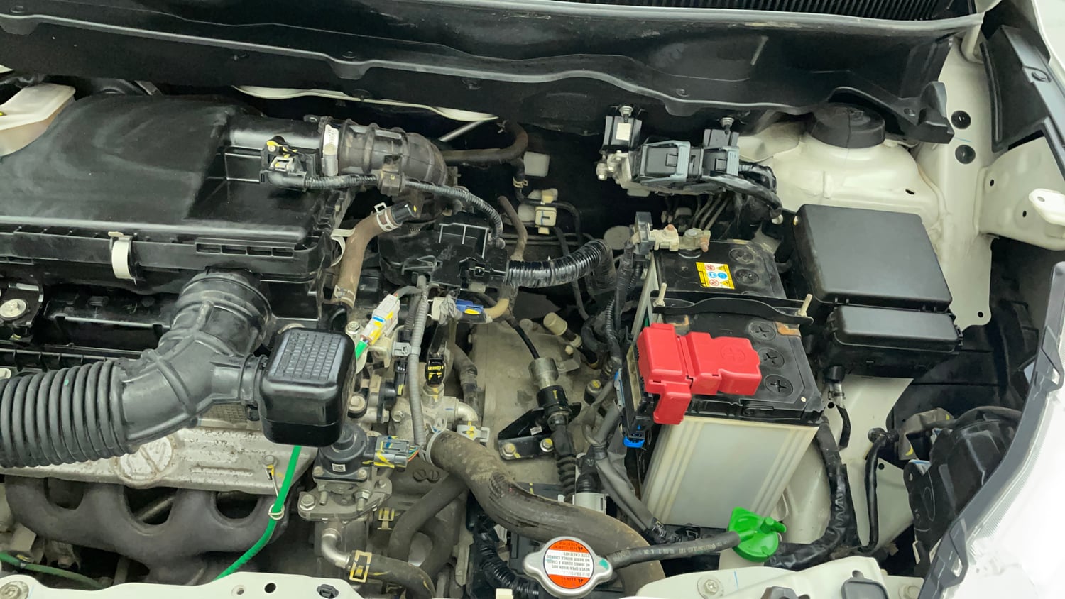 Used 2022 Maruti Suzuki Ertiga ZXi AT Petrol Automatic engine ENGINE LEFT SIDE VIEW