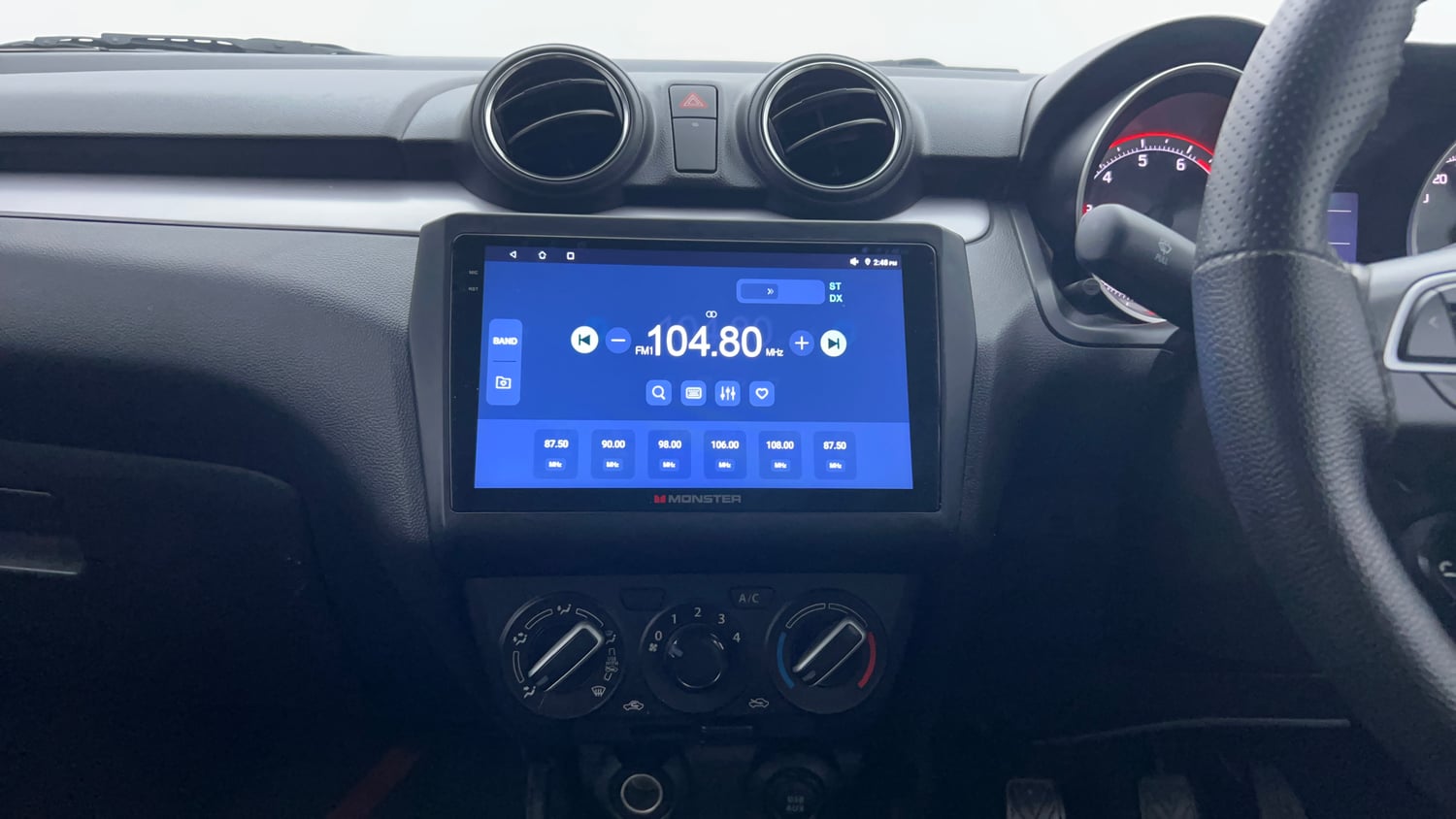 Used 2023 Maruti Suzuki Swift VXi Petrol Manual interior MUSIC SYSTEM & AC CONTROL VIEW