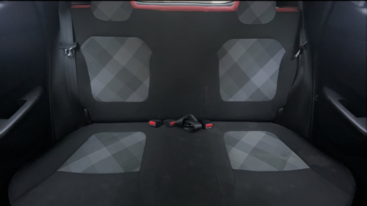 Used 2021 Renault Kwid RXT 1.0 Opt Petrol Manual interior REAR SEAT CONDITION VIEW