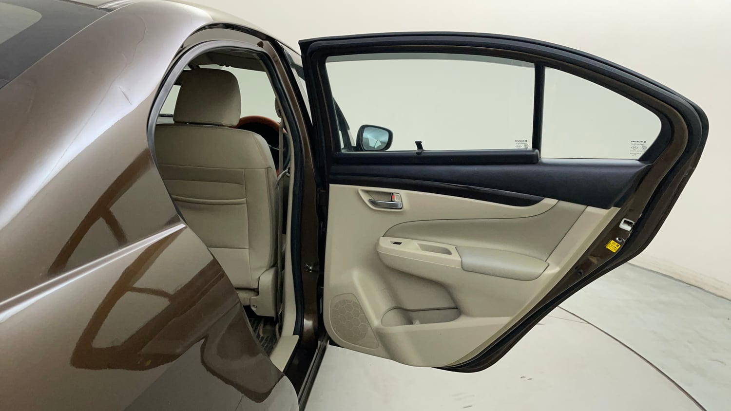Used 2018 Maruti Suzuki Ciaz Zeta 1.4 AT Petrol Automatic interior RIGHT REAR DOOR OPEN VIEW