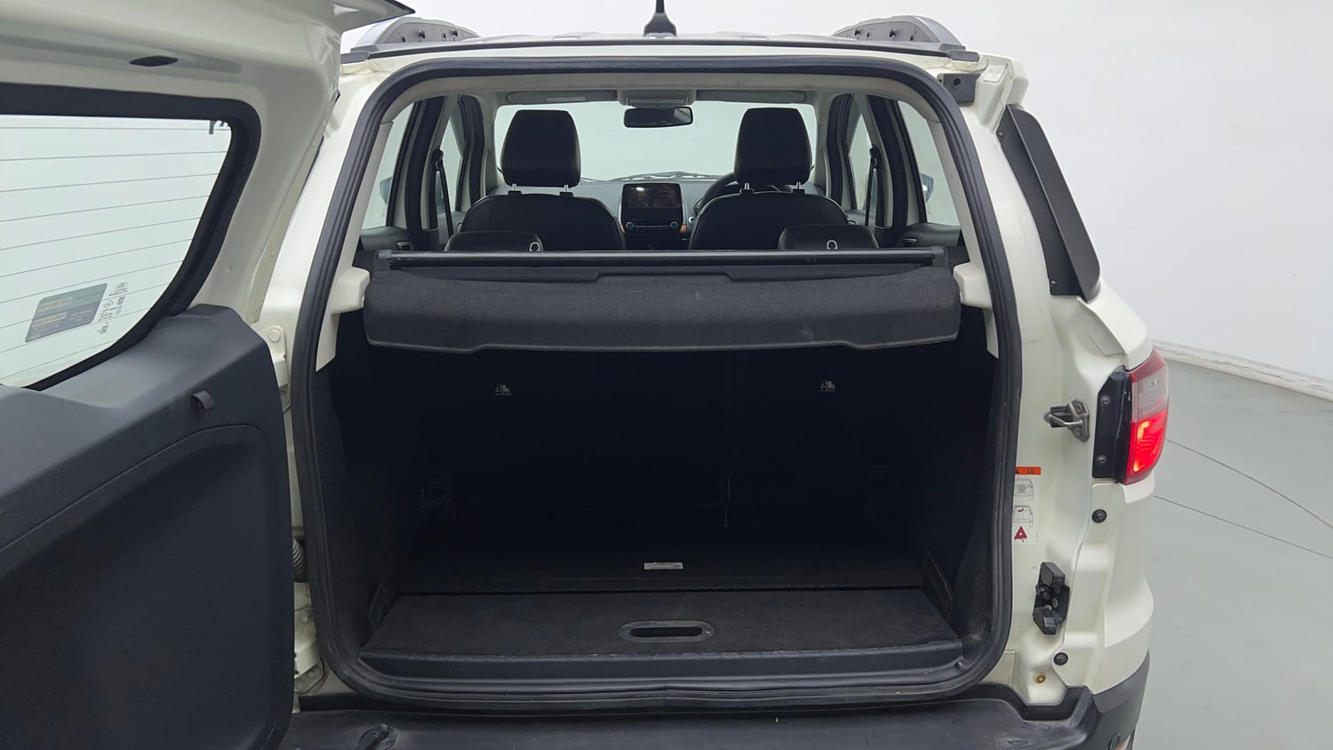 Used 2019 Ford EcoSport S Petrol Petrol Manual interior DICKY INSIDE VIEW