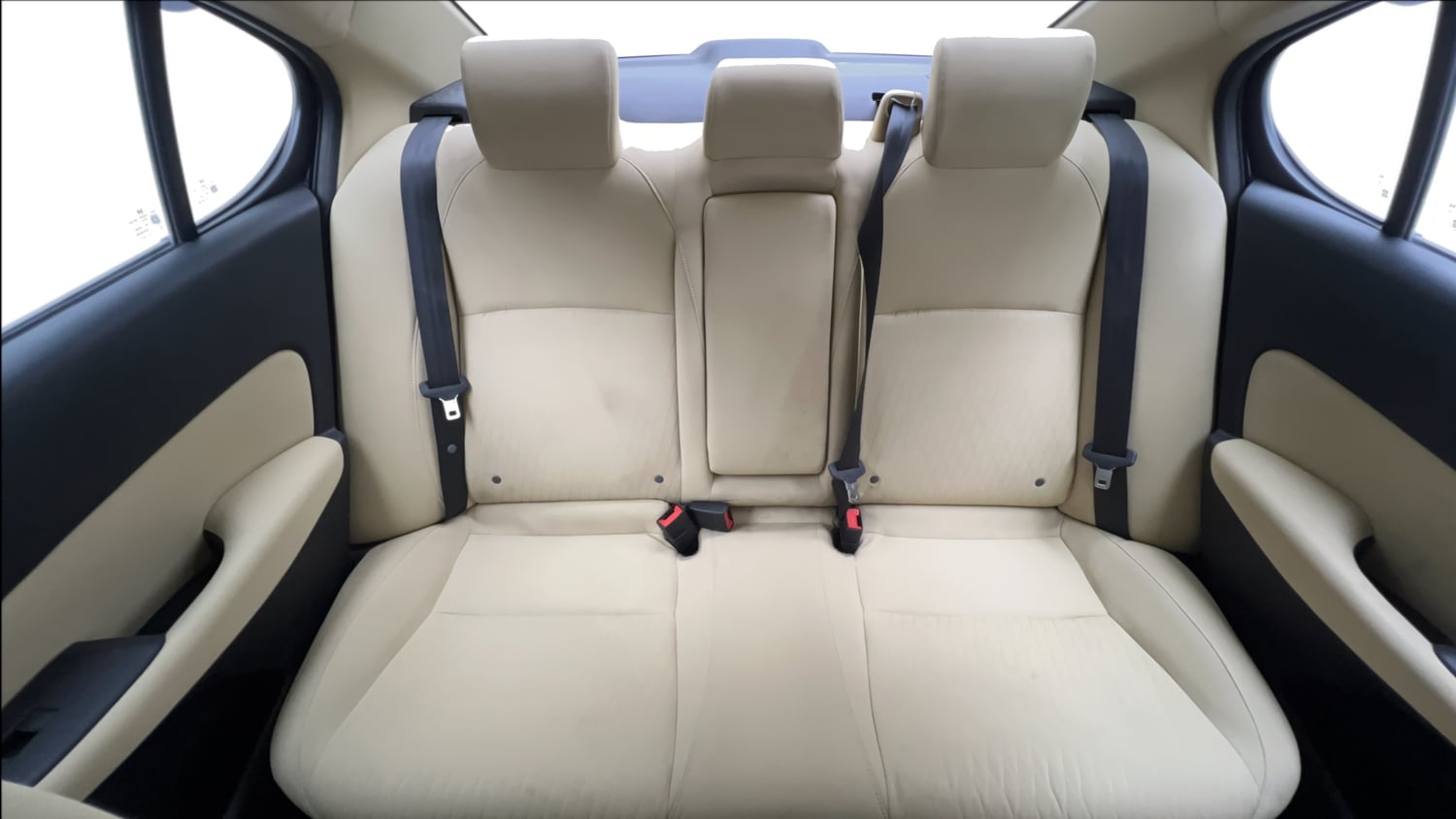 Used 2023 Honda City V Petrol MT Petrol Manual interior REAR SEAT CONDITION VIEW