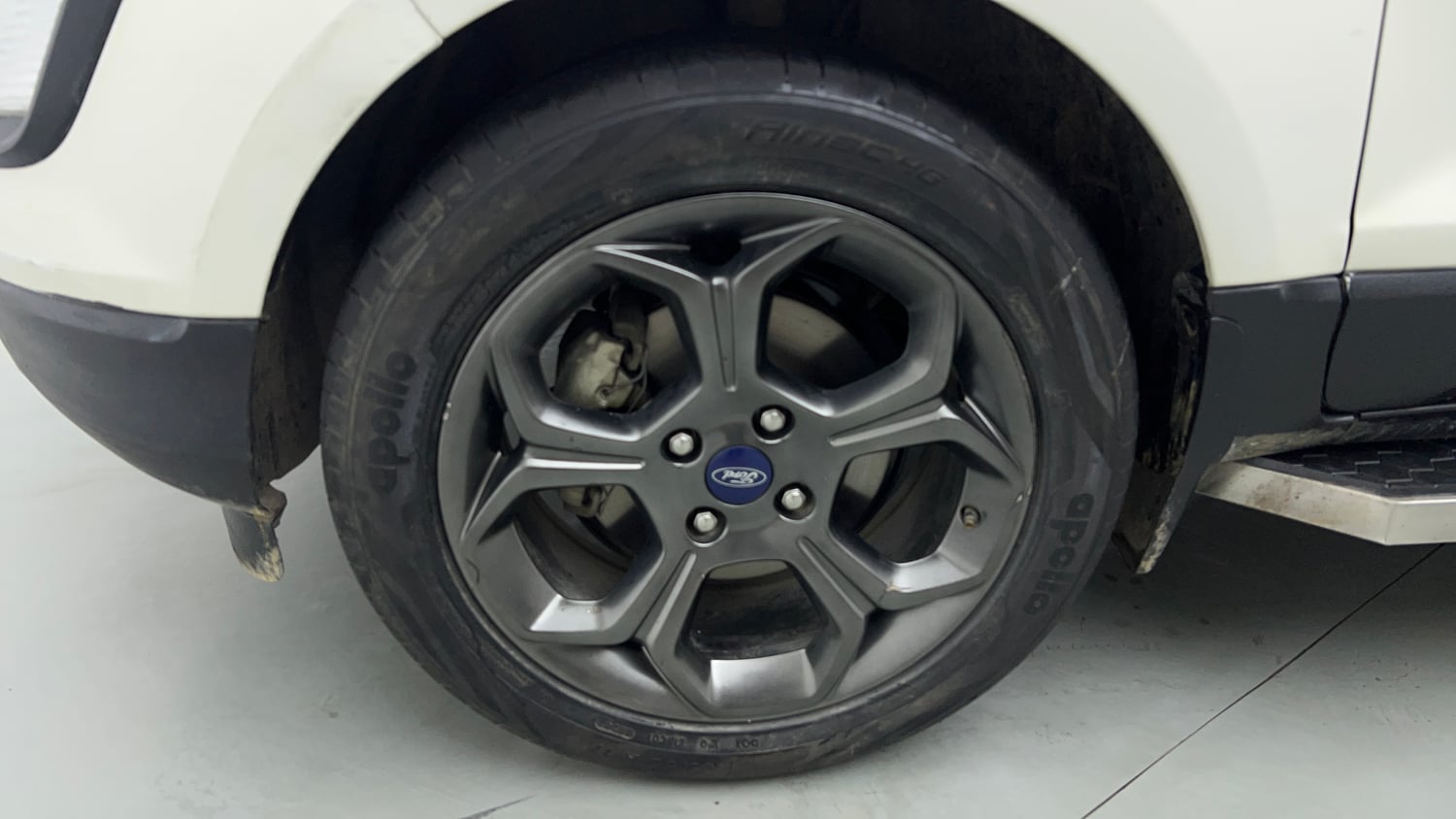 Used 2019 Ford EcoSport S Petrol Petrol Manual tyres LEFT FRONT TYRE RIM VIEW