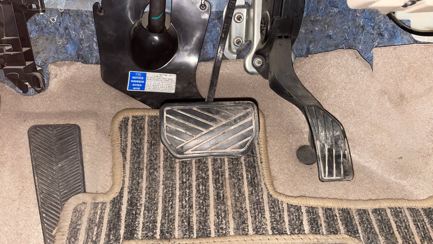 Used 2018 Maruti Suzuki Ciaz Zeta 1.4 AT Petrol Automatic interior PEDALS VIEW