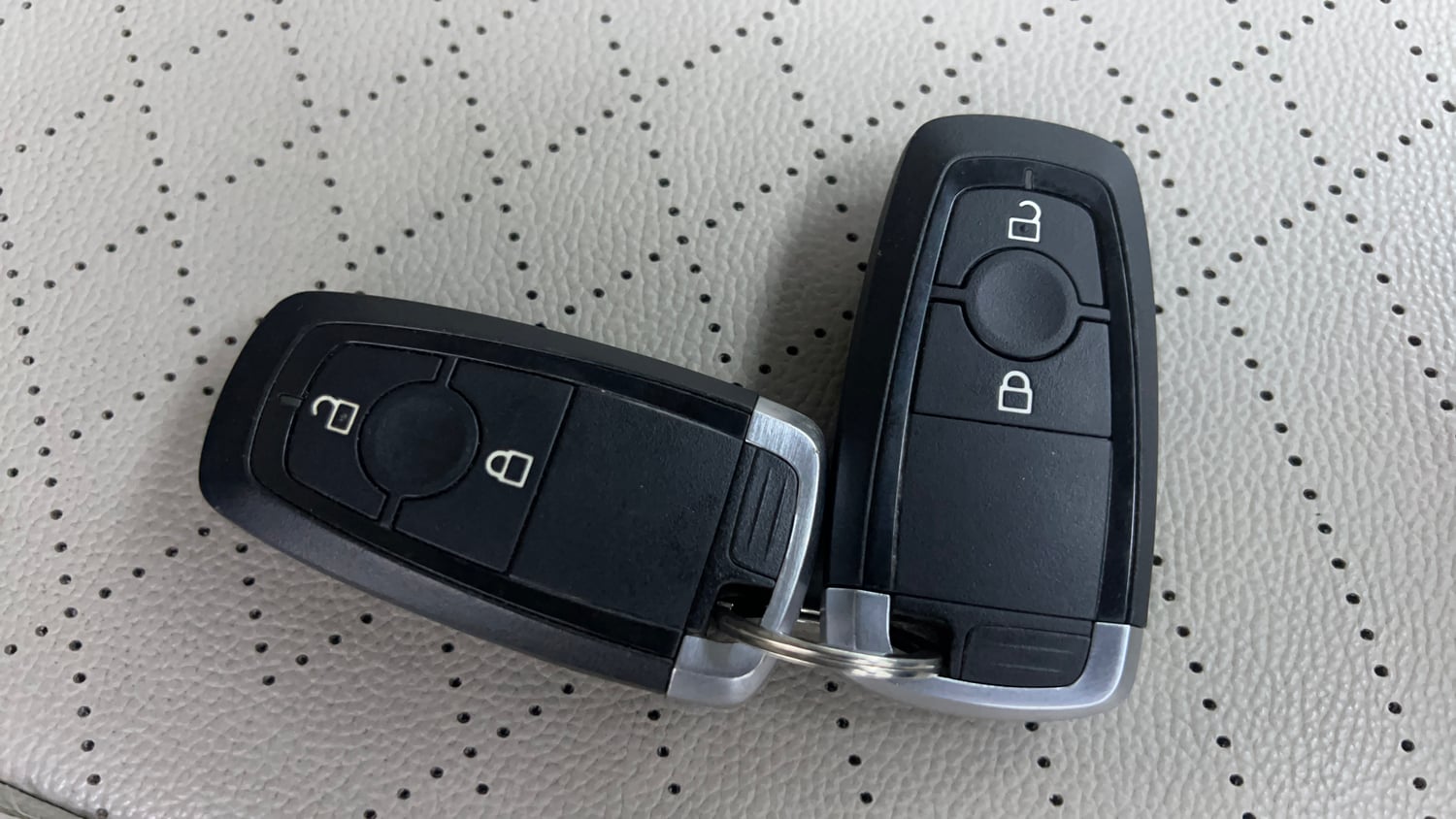 Used 2020 Ford EcoSport Titanium 1.5L TDCi Diesel Manual extra CAR KEY VIEW