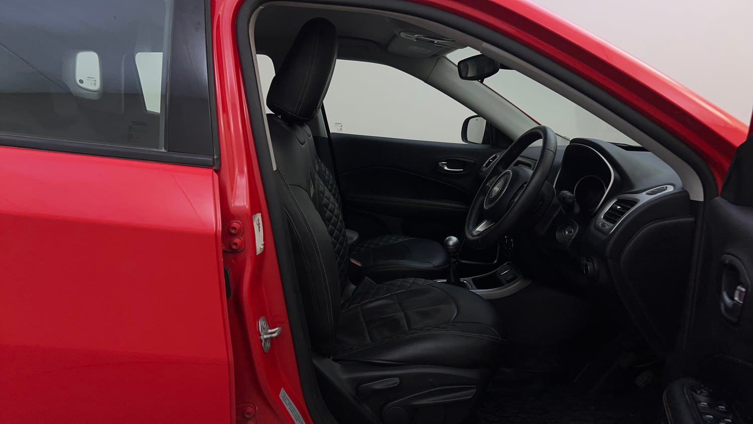 Used 2018 Jeep Compass Sport 2.0 Diesel Diesel Manual interior RIGHT SIDE FRONT DOOR CABIN VIEW