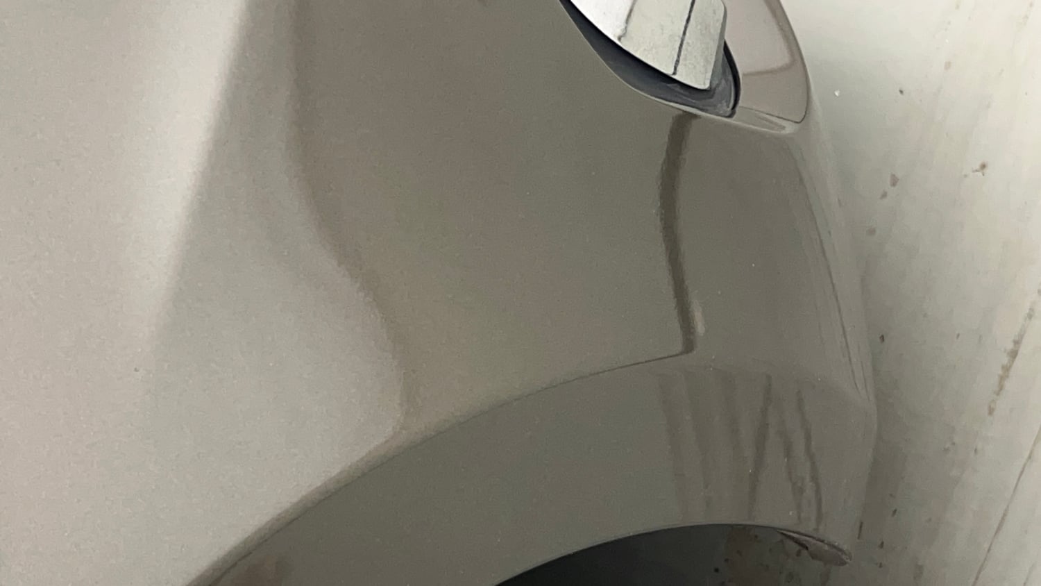 Used 2023 Maruti Suzuki Swift VXi Petrol Manual dents MINOR SCRATCH