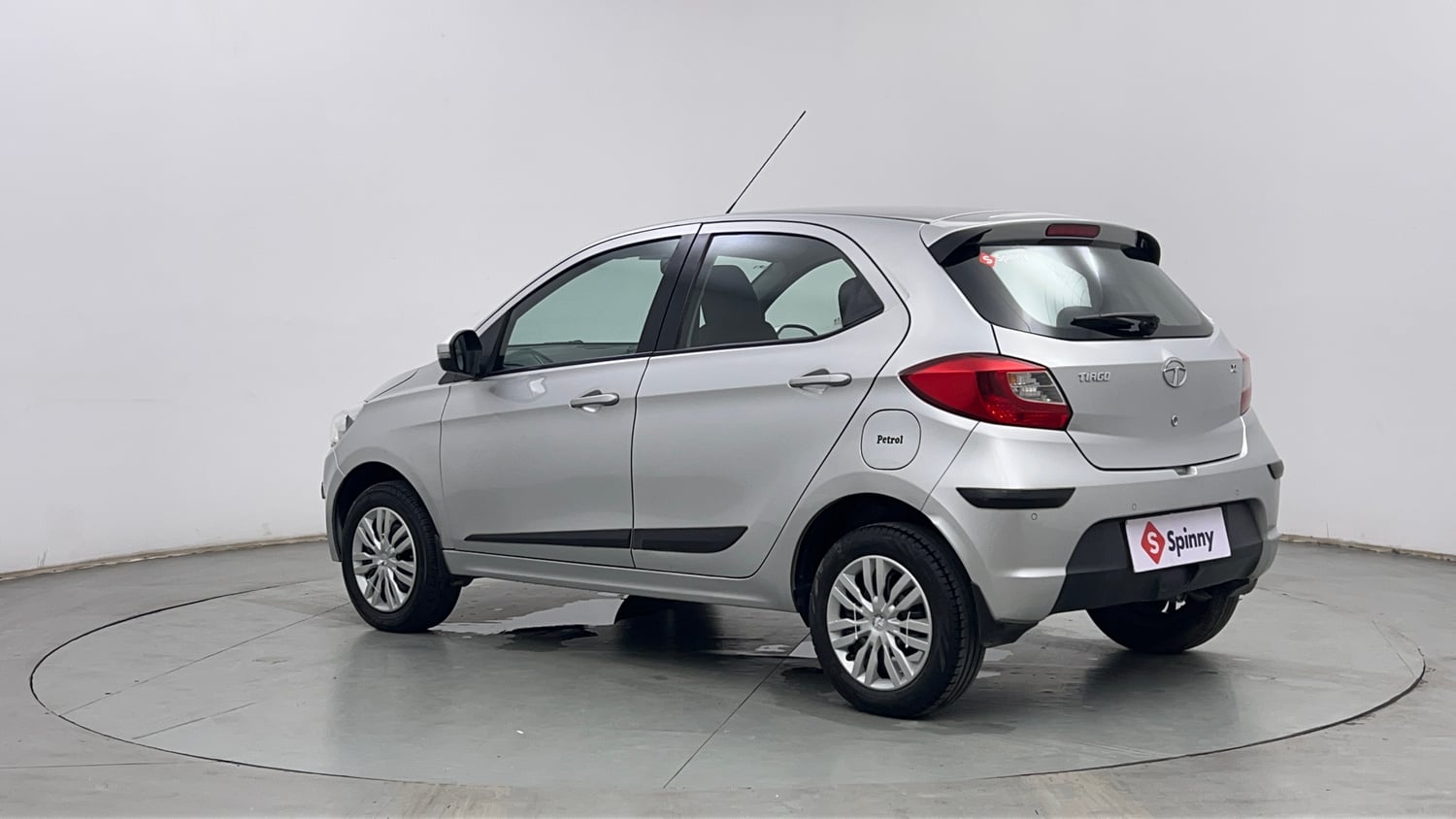 Used 2019 Tata Tiago Revotron XZ w/o Alloy Petrol Manual exterior LEFT REAR CORNER VIEW