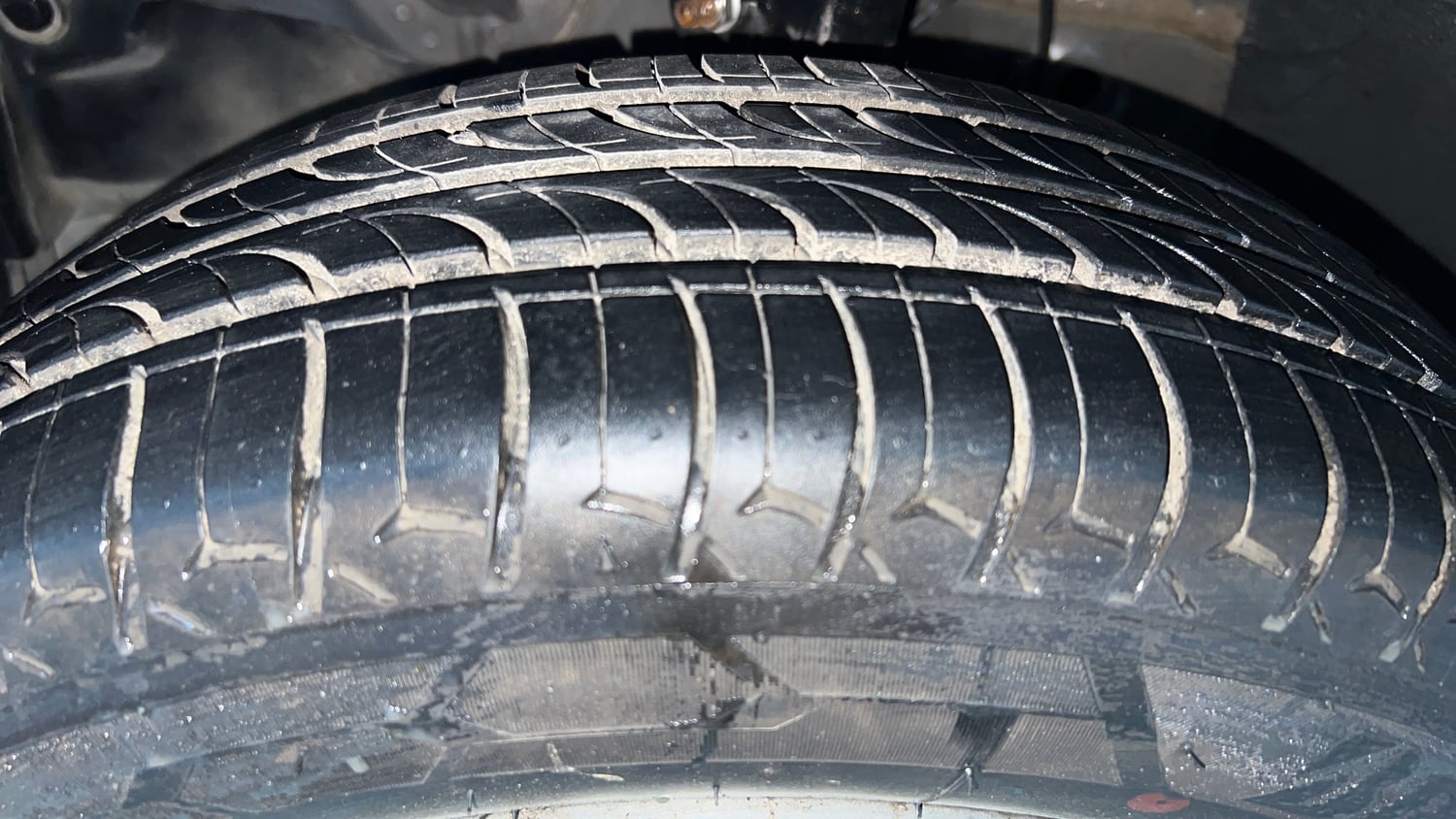 Used 2016 Honda Jazz V Petrol Petrol Manual tyres LEFT FRONT TYRE TREAD VIEW