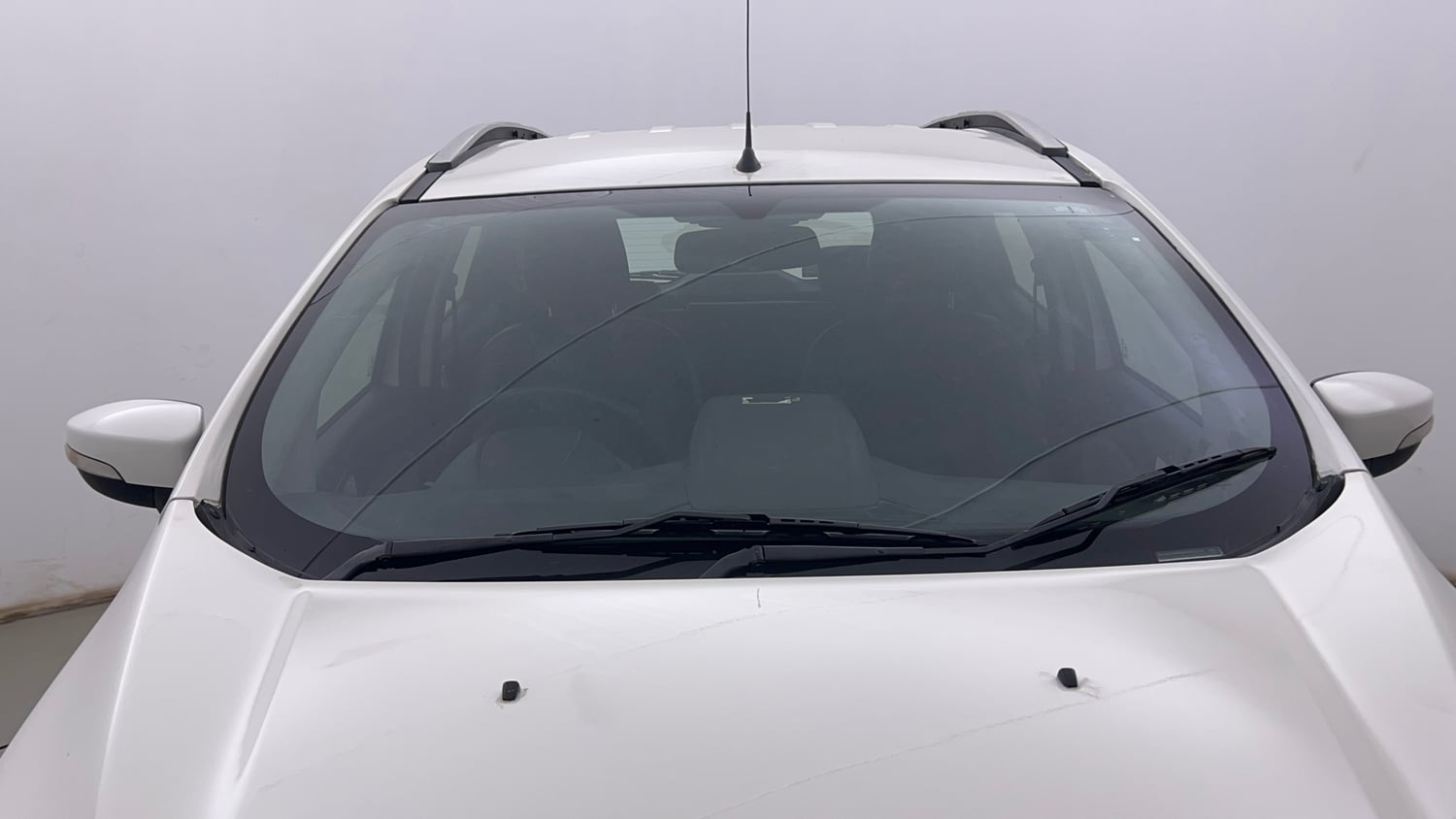 Used 2017 Ford EcoSport Titanium 1.5L TDCi Diesel Manual exterior FRONT WINDSHIELD VIEW