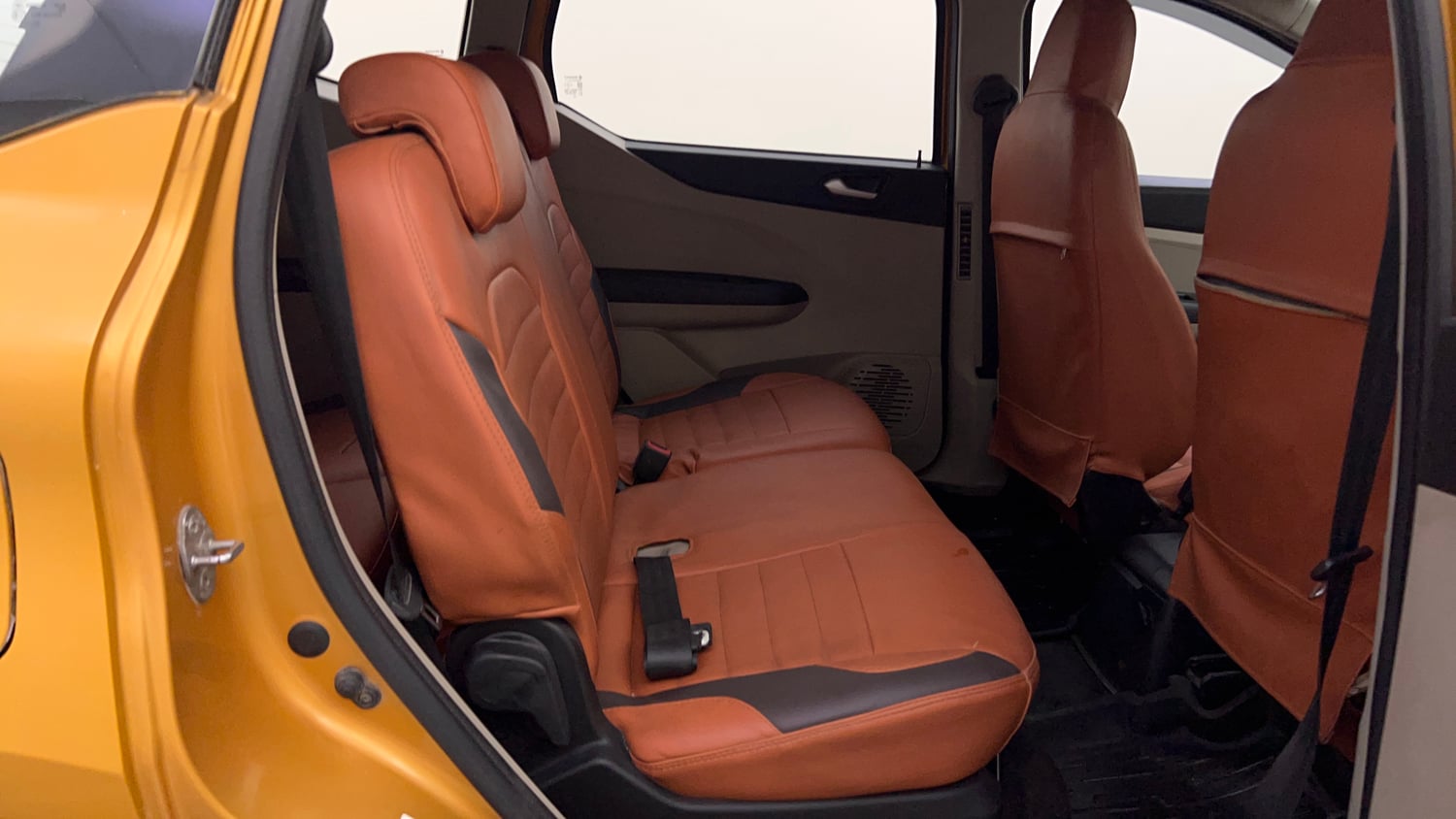Used 2022 Renault Triber RXZ EASY-R AMT Petrol Automatic interior RIGHT SIDE REAR DOOR CABIN VIEW