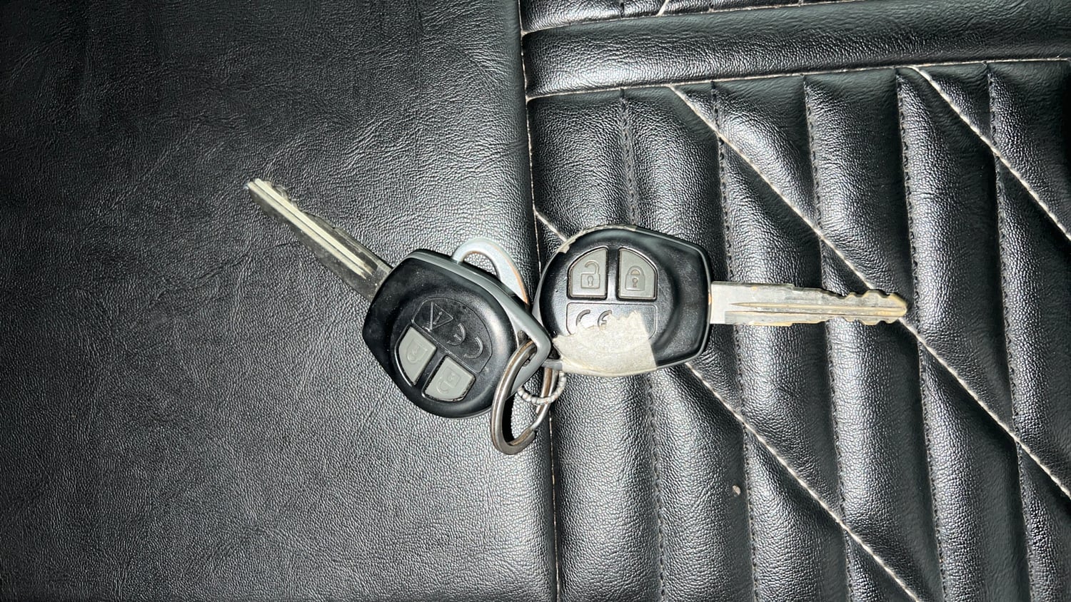 Used 2024 Maruti Suzuki Celerio ZXi Petrol Manual extra CAR KEY VIEW