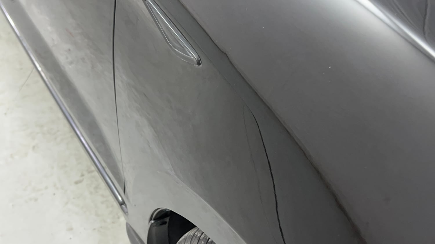 Used 2017 Ford Figo Titanium 1.2 Ti-VCT Petrol Manual dents MINOR SCRATCH