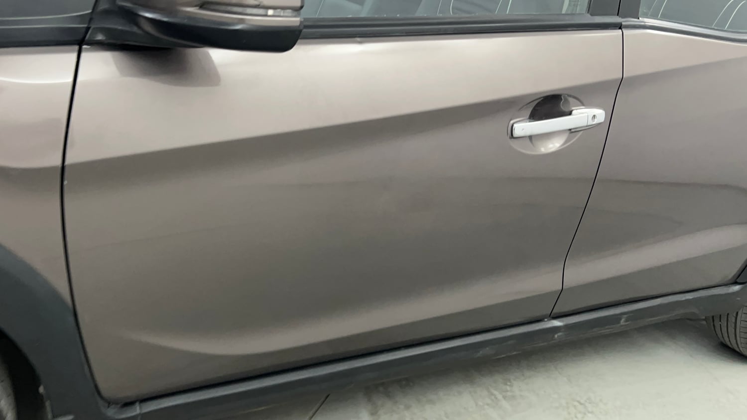 Used 2017 Honda BR-V V CVT Petrol Petrol Automatic dents MINOR DENT