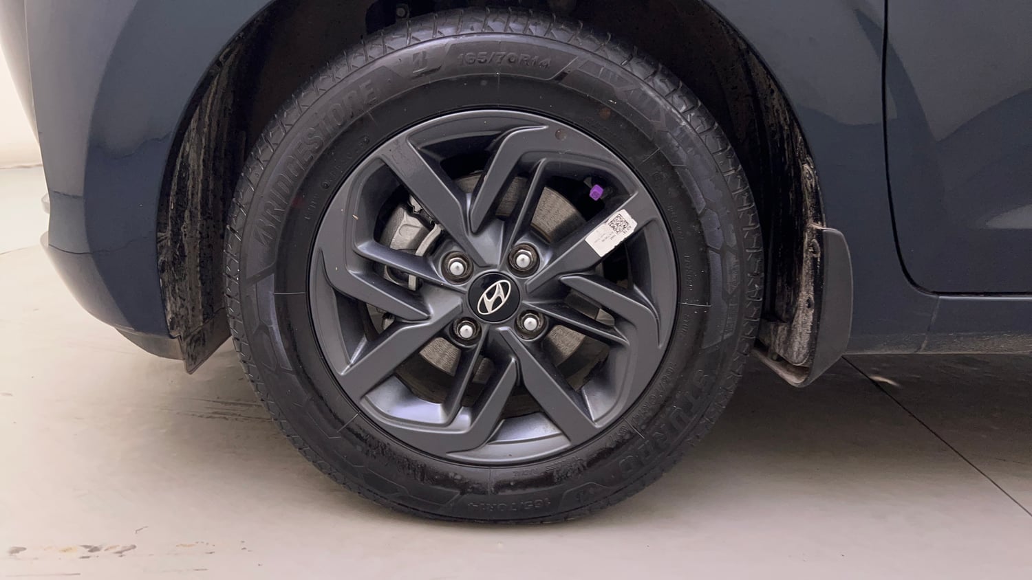 Used 2021 Hyundai Grand i10 Nios Sportz AMT 1.2 CRDi Diesel Automatic tyres LEFT FRONT TYRE RIM VIEW